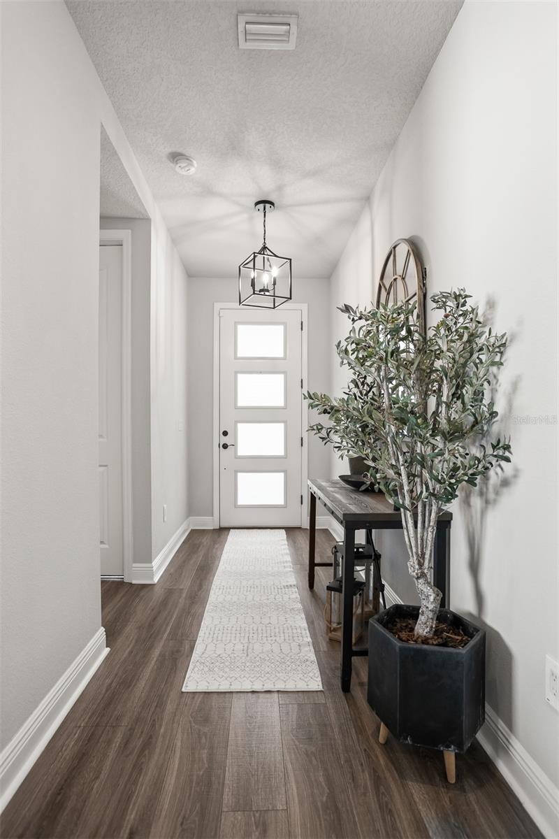 LAKESHORE OAKS SUB - Residential