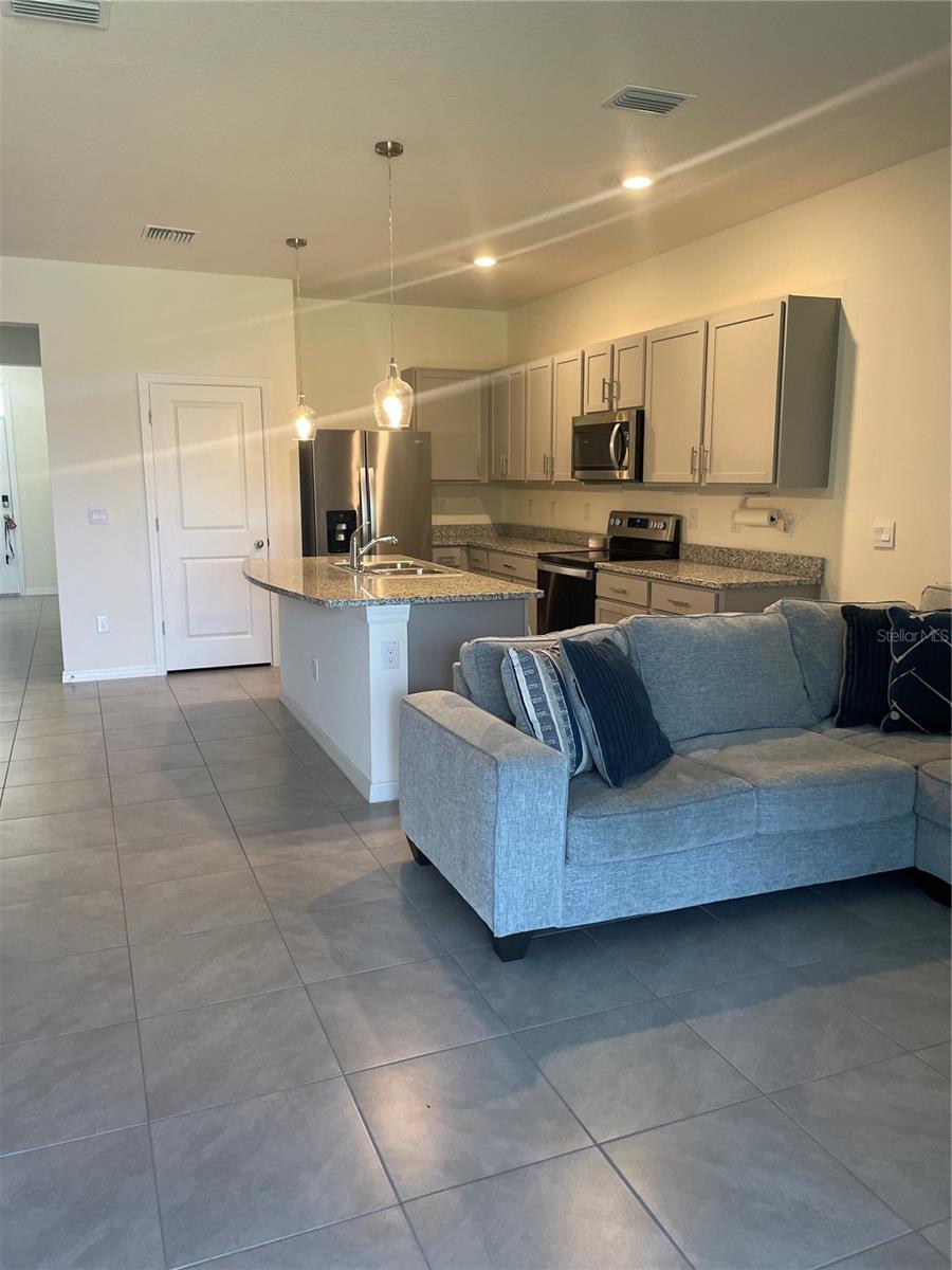 11427 PLANETREE PLACE