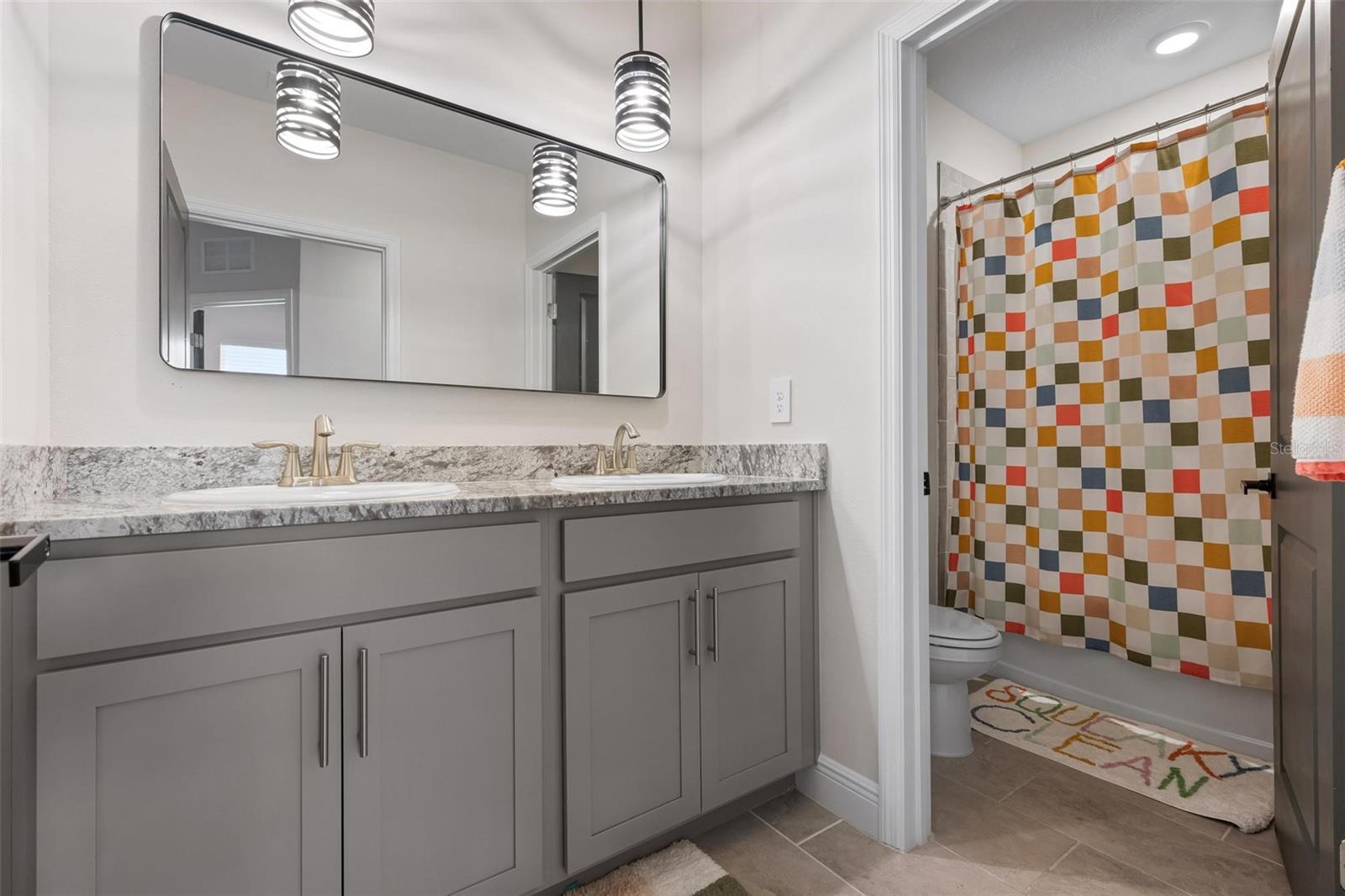 PROMENADE ESTATES PH II - Residential