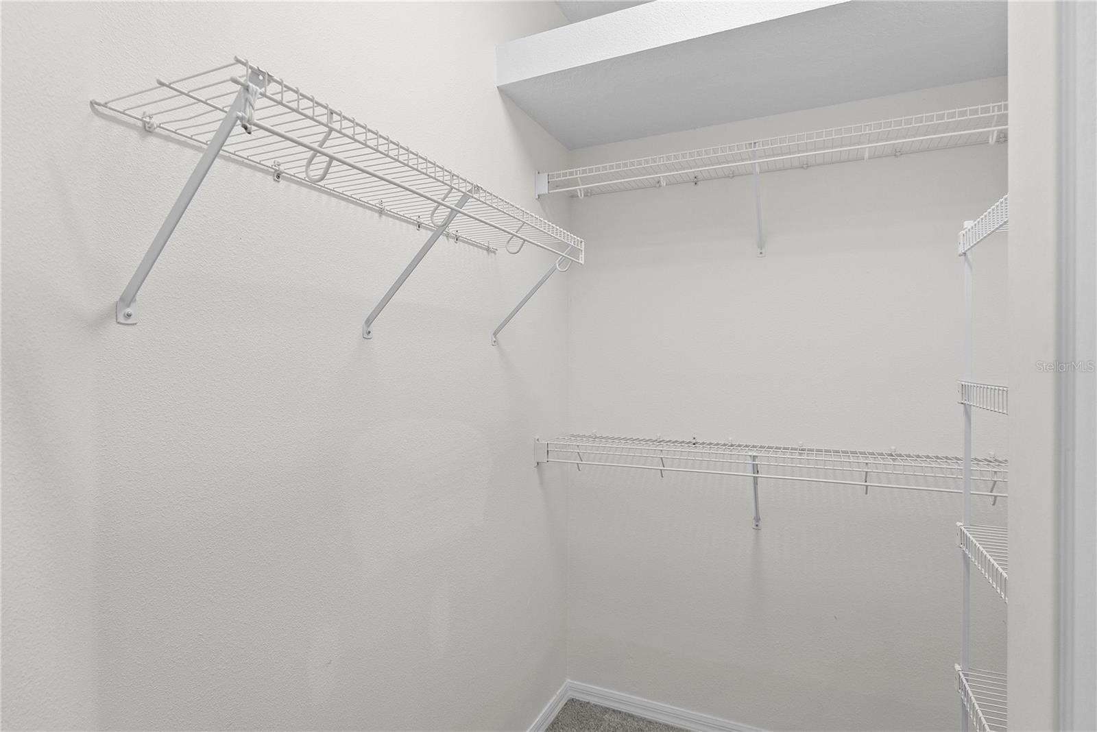 KINGS RIDGE - Residential