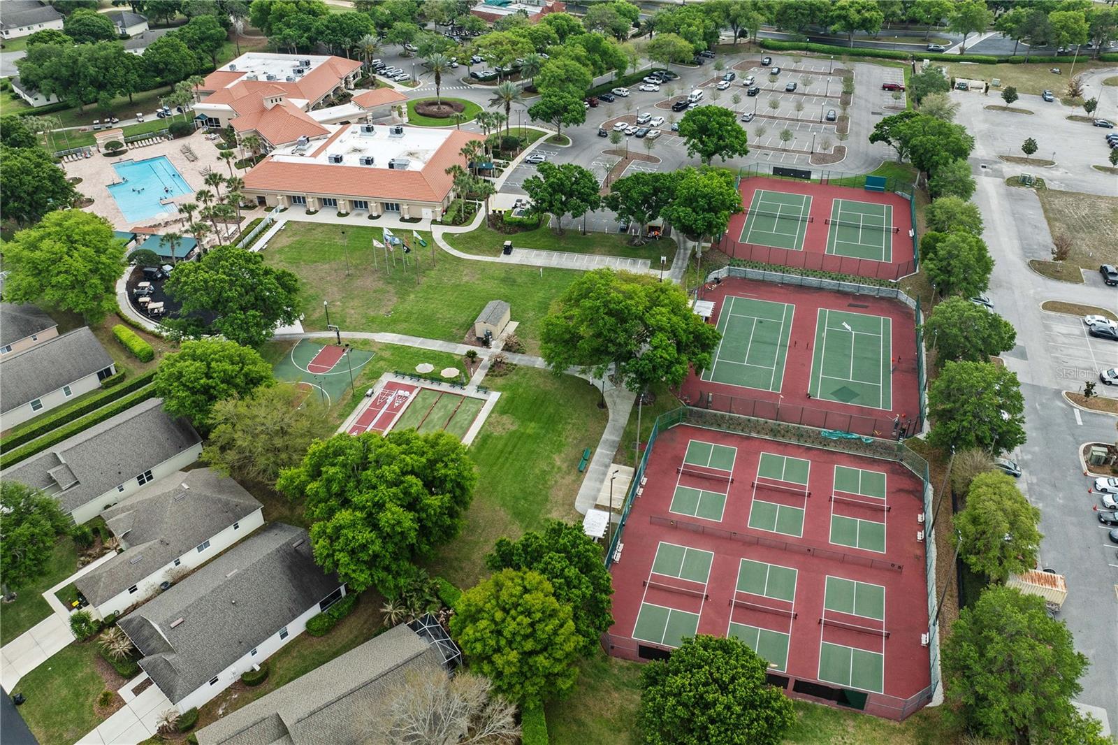 KINGS RIDGE - Residential