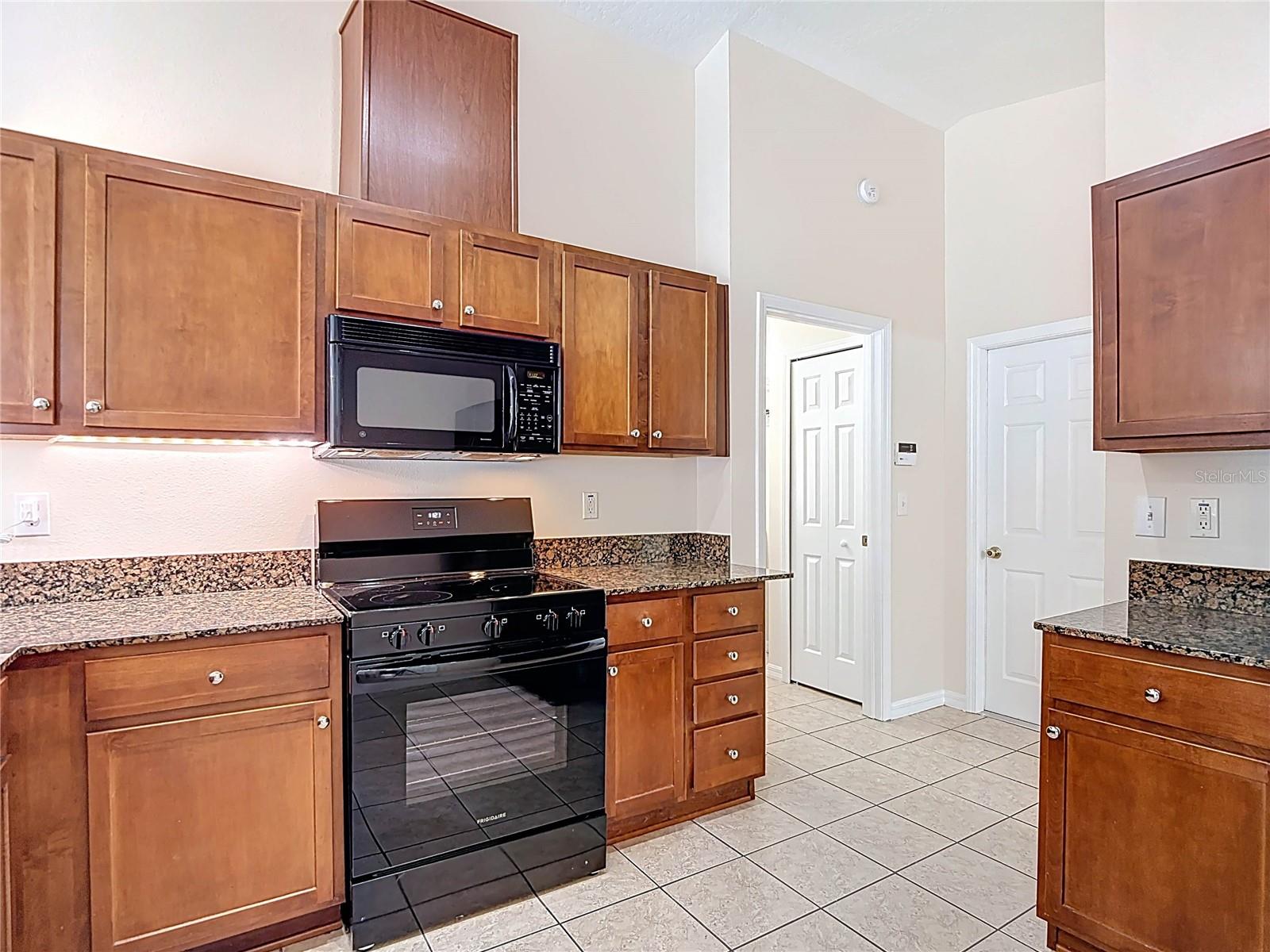 HERITAGE ISLES PH 2E - Residential