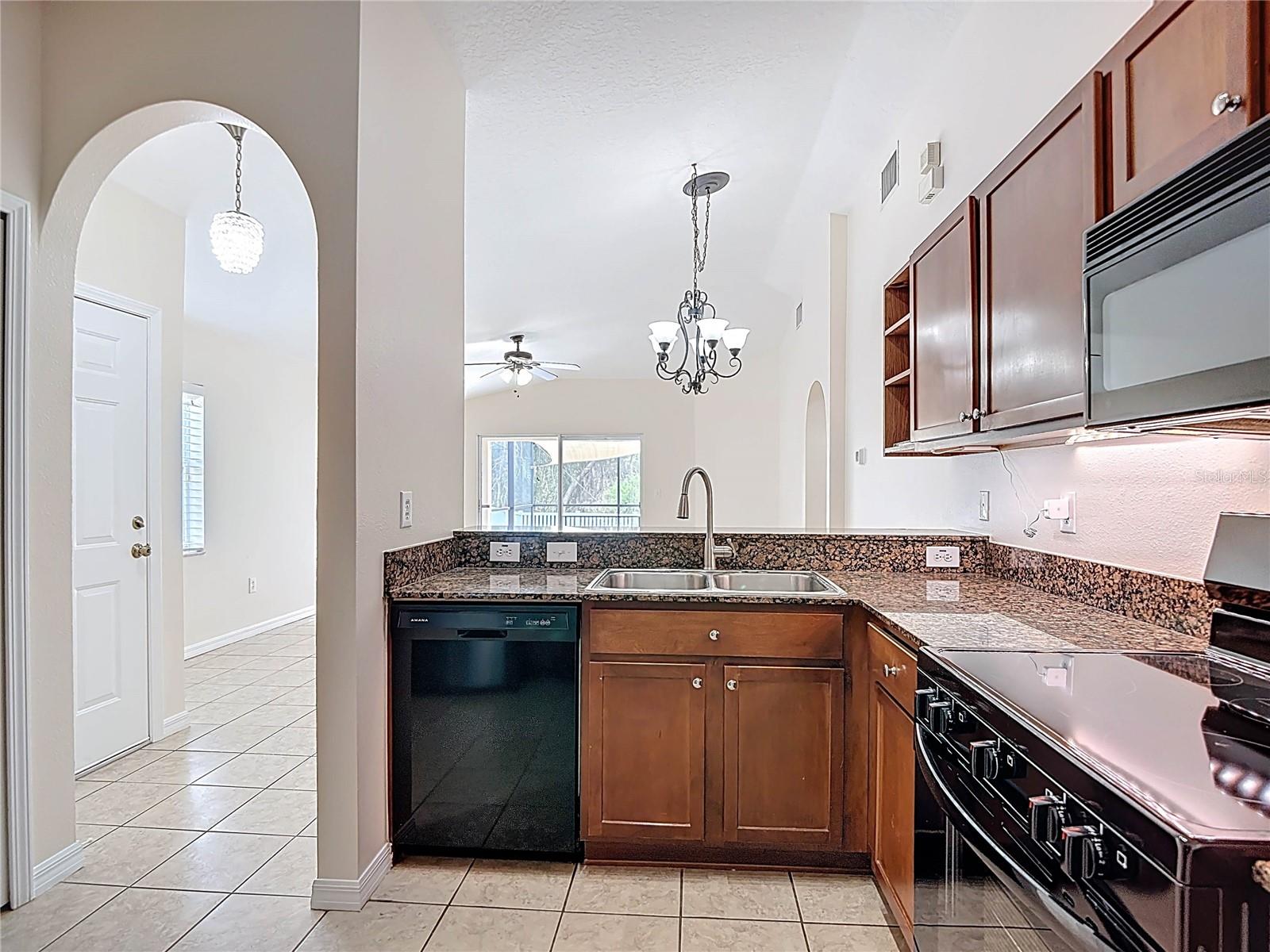 HERITAGE ISLES PH 2E - Residential