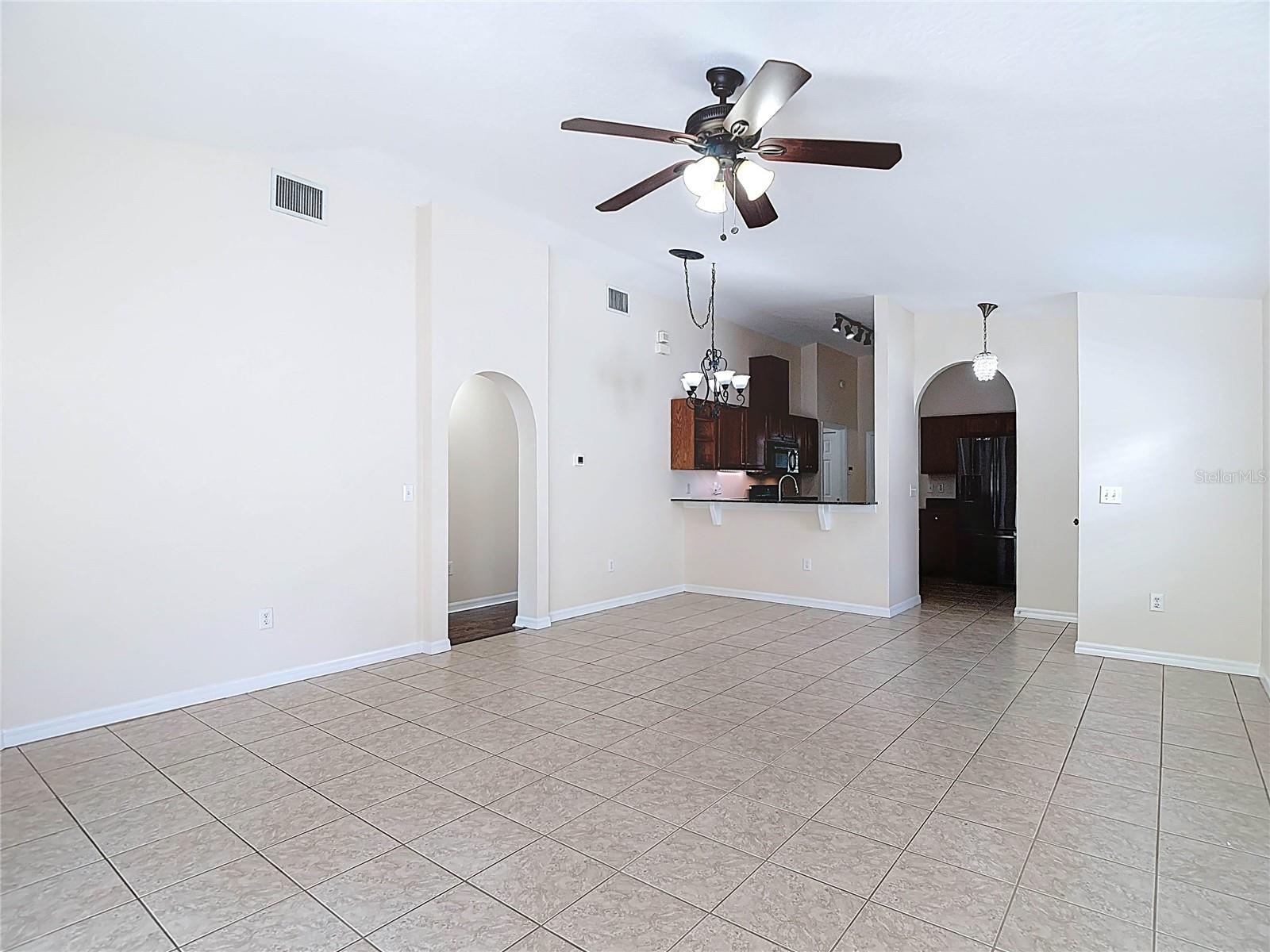 HERITAGE ISLES PH 2E - Residential