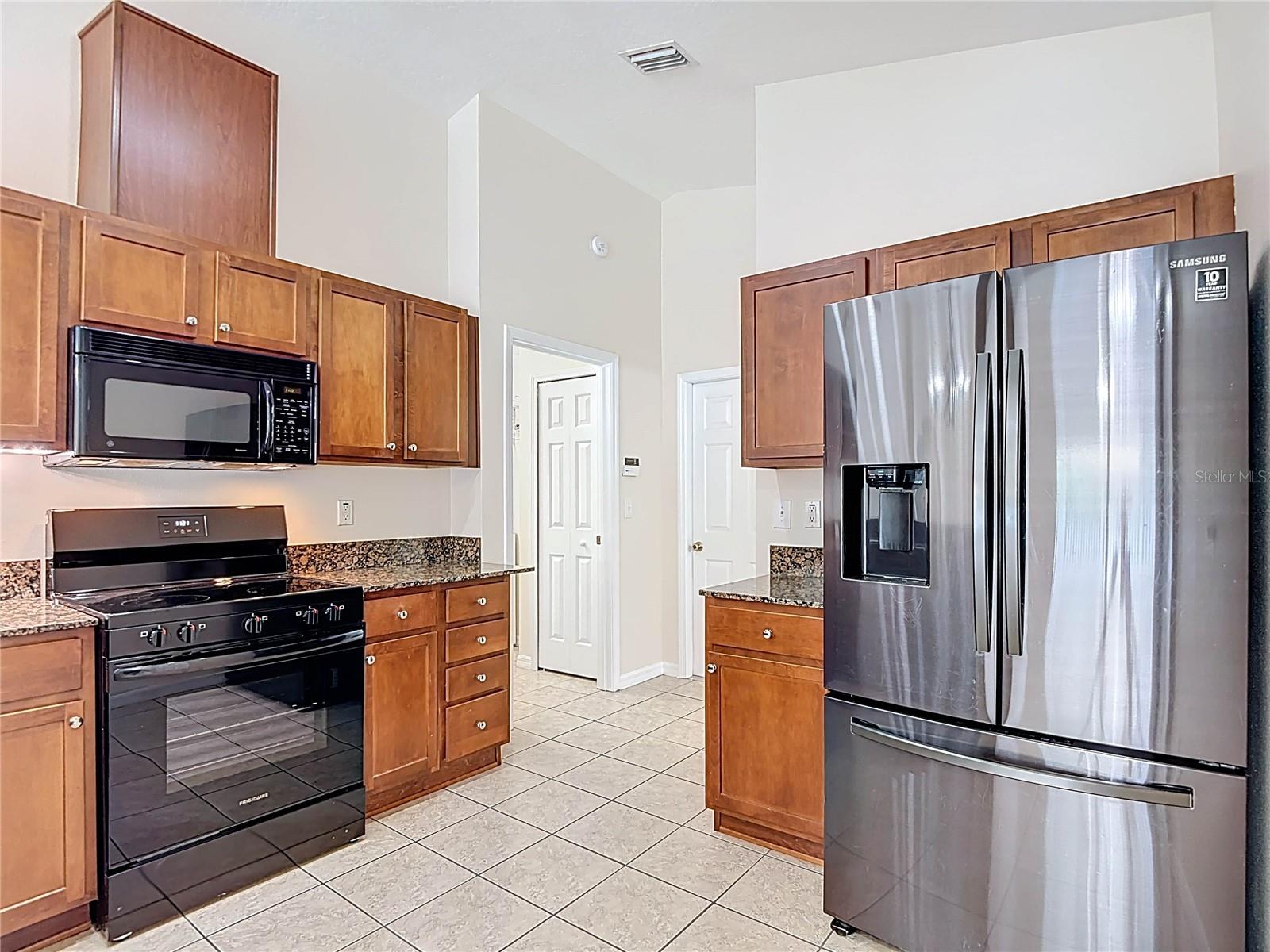 HERITAGE ISLES PH 2E - Residential