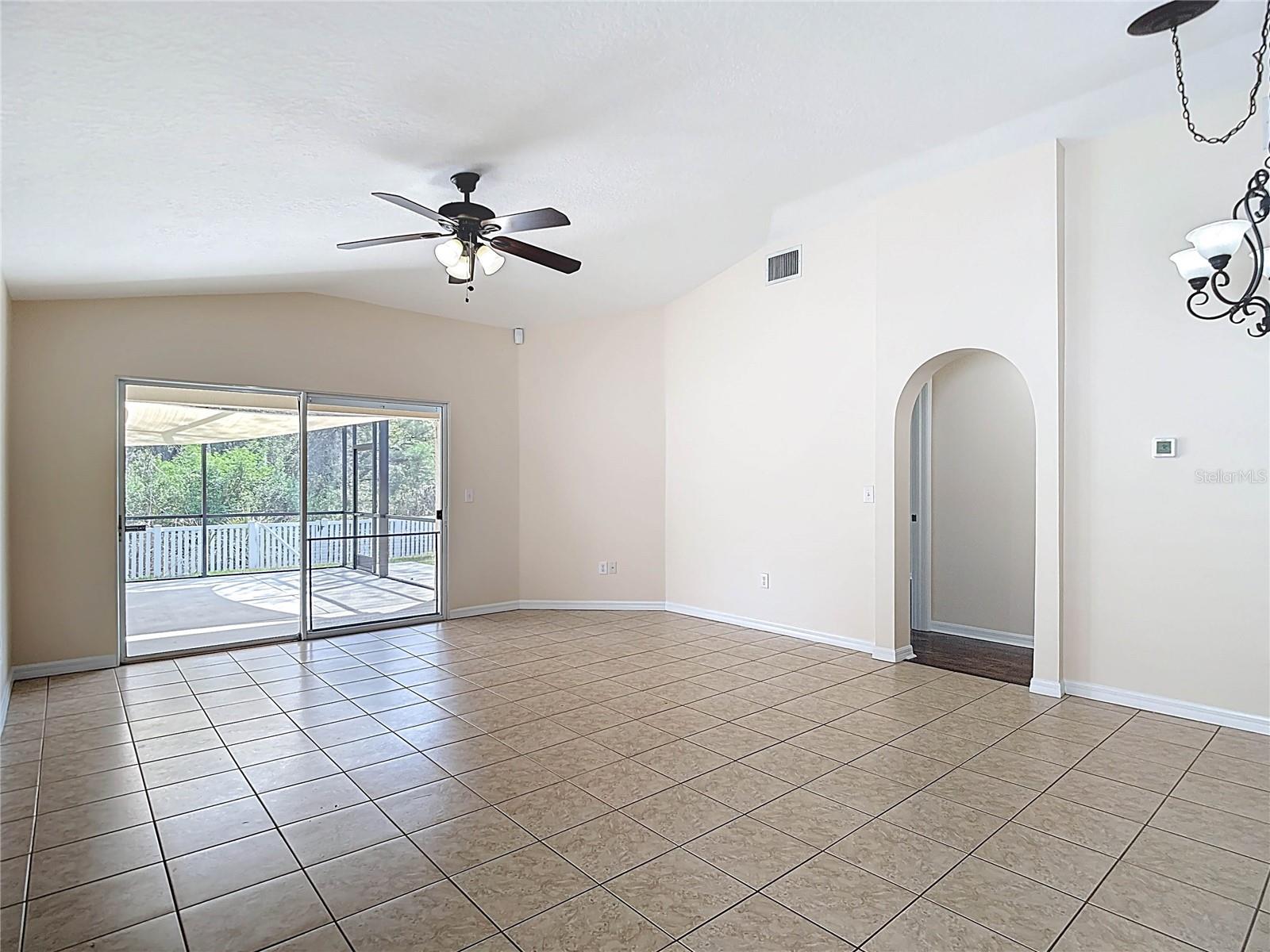 HERITAGE ISLES PH 2E - Residential