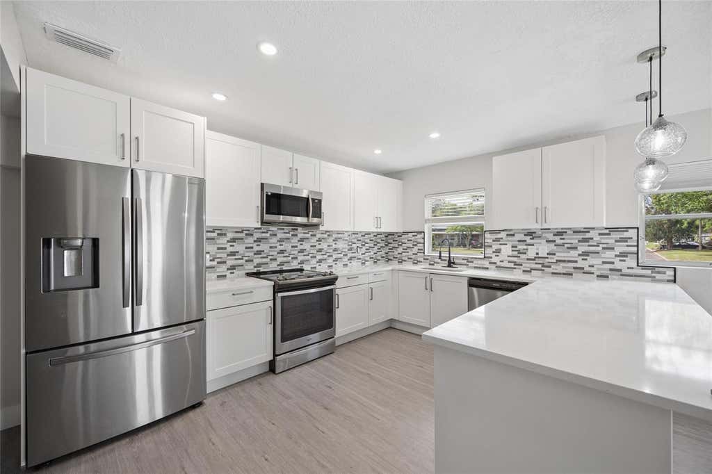Photo of 6036 Dogwood Drive, Orlando, FL 32807 (MLS # S5151408)