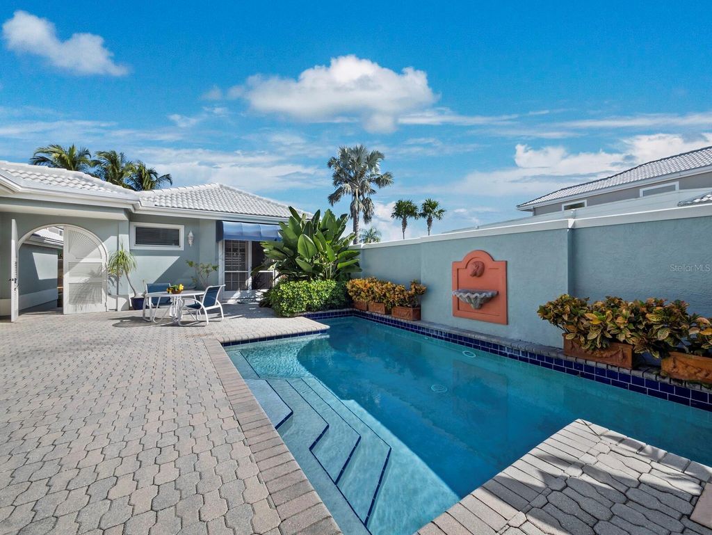 Photo of 3543 Mistletoe Lane, Longboat Key, FL 34228 (MLS # A4666453)