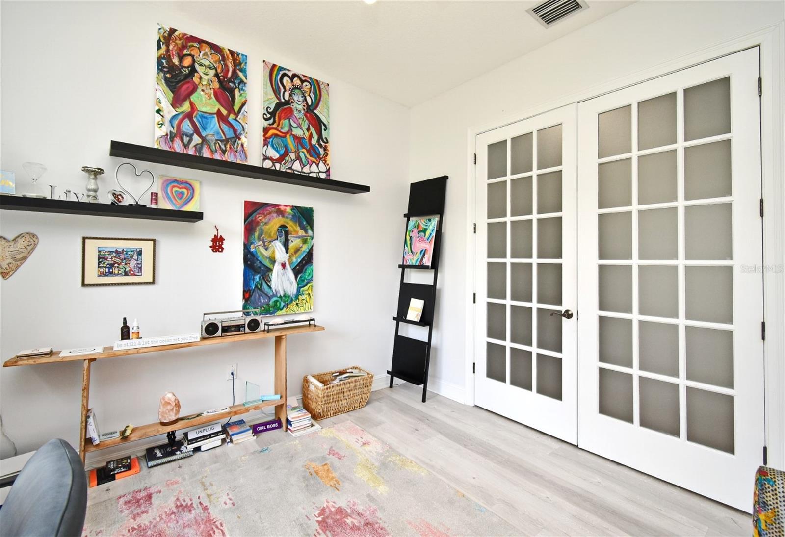 CARLYLE RESIDENCES AT CELEBRATION - Residential