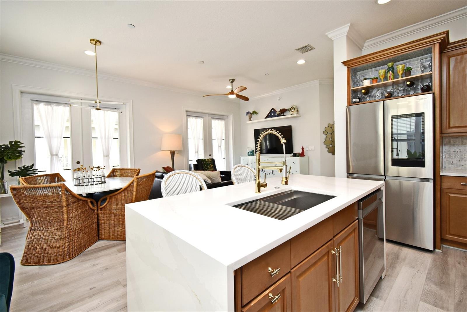 CARLYLE RESIDENCES AT CELEBRATION - Residential
