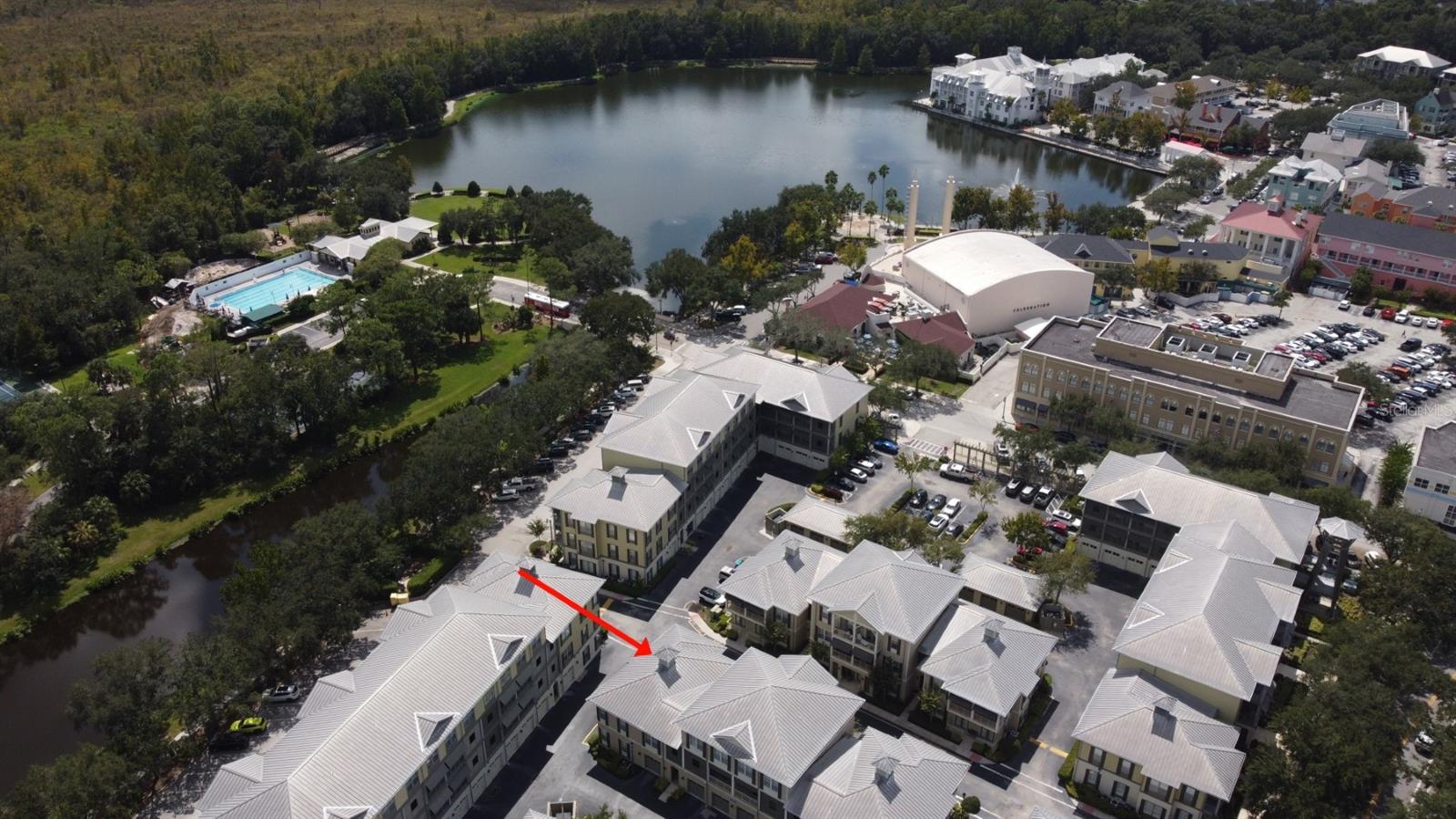 CARLYLE RESIDENCES AT CELEBRATION - Residential