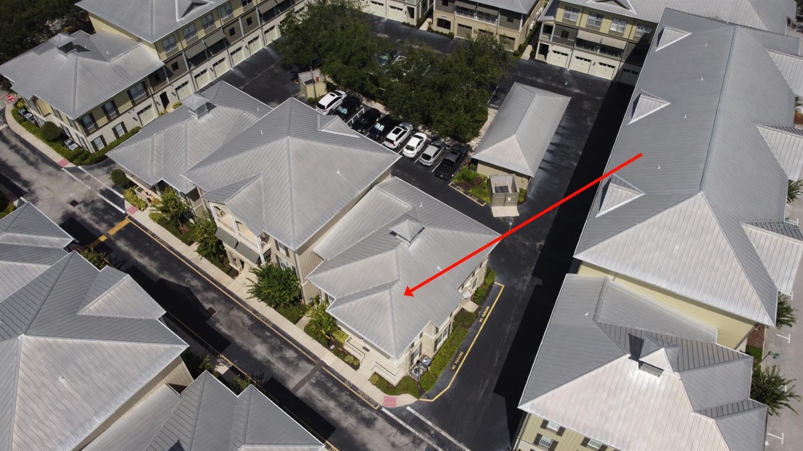 CARLYLE RESIDENCES AT CELEBRATION - Residential