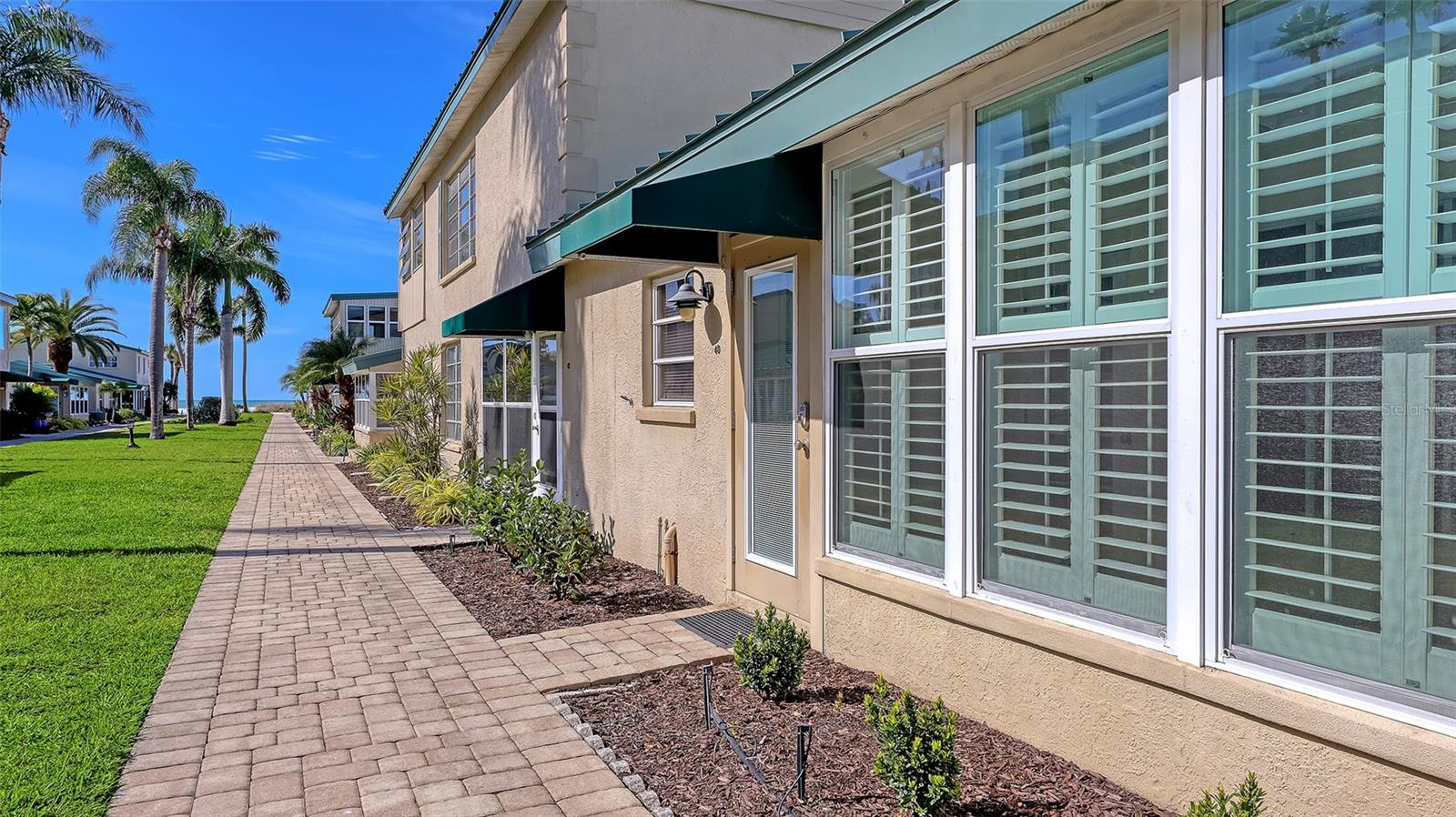 5860 MIDNIGHT PASS ROAD 40