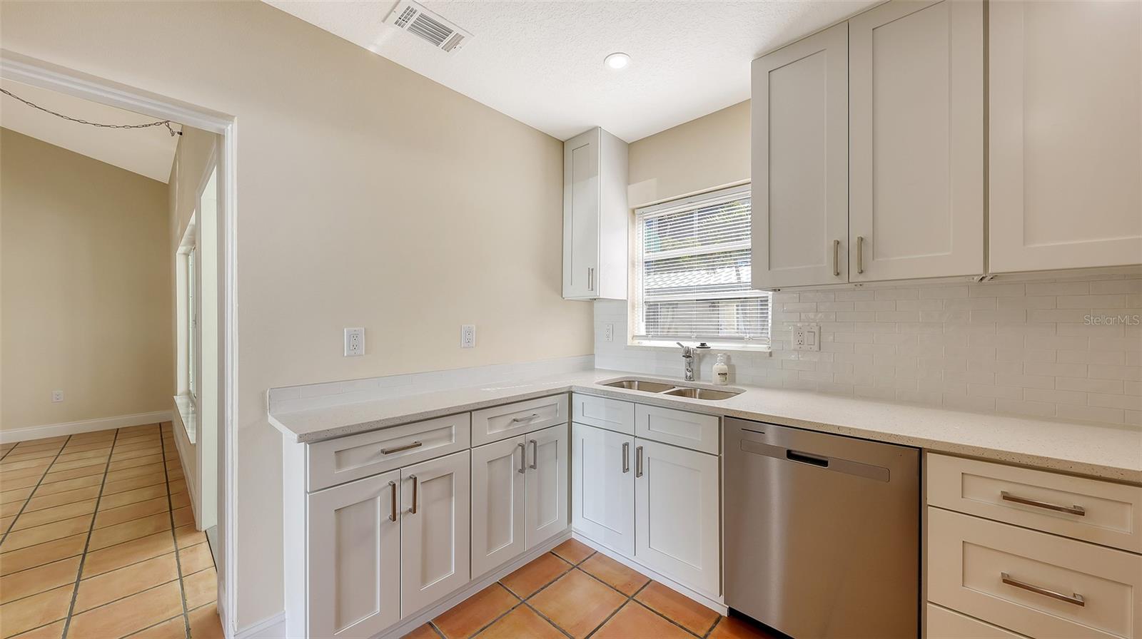 5860 MIDNIGHT PASS ROAD 40