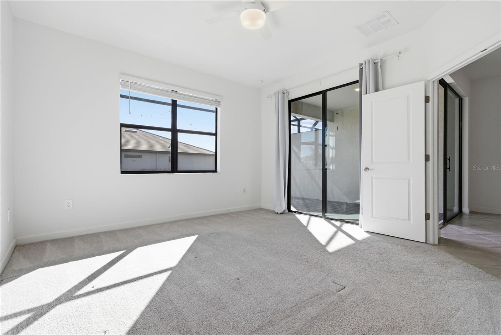 LORRAINE LAKES PH I - Residential