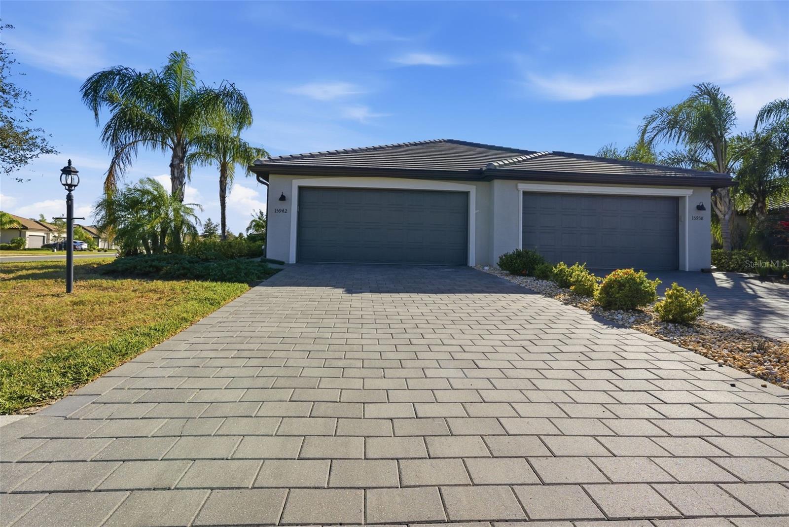 LORRAINE LAKES PH I - Residential