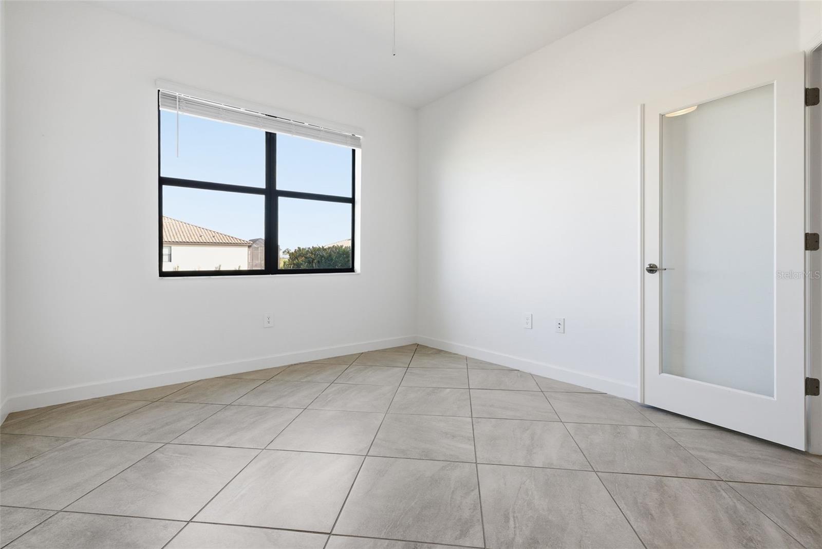 LORRAINE LAKES PH I - Residential