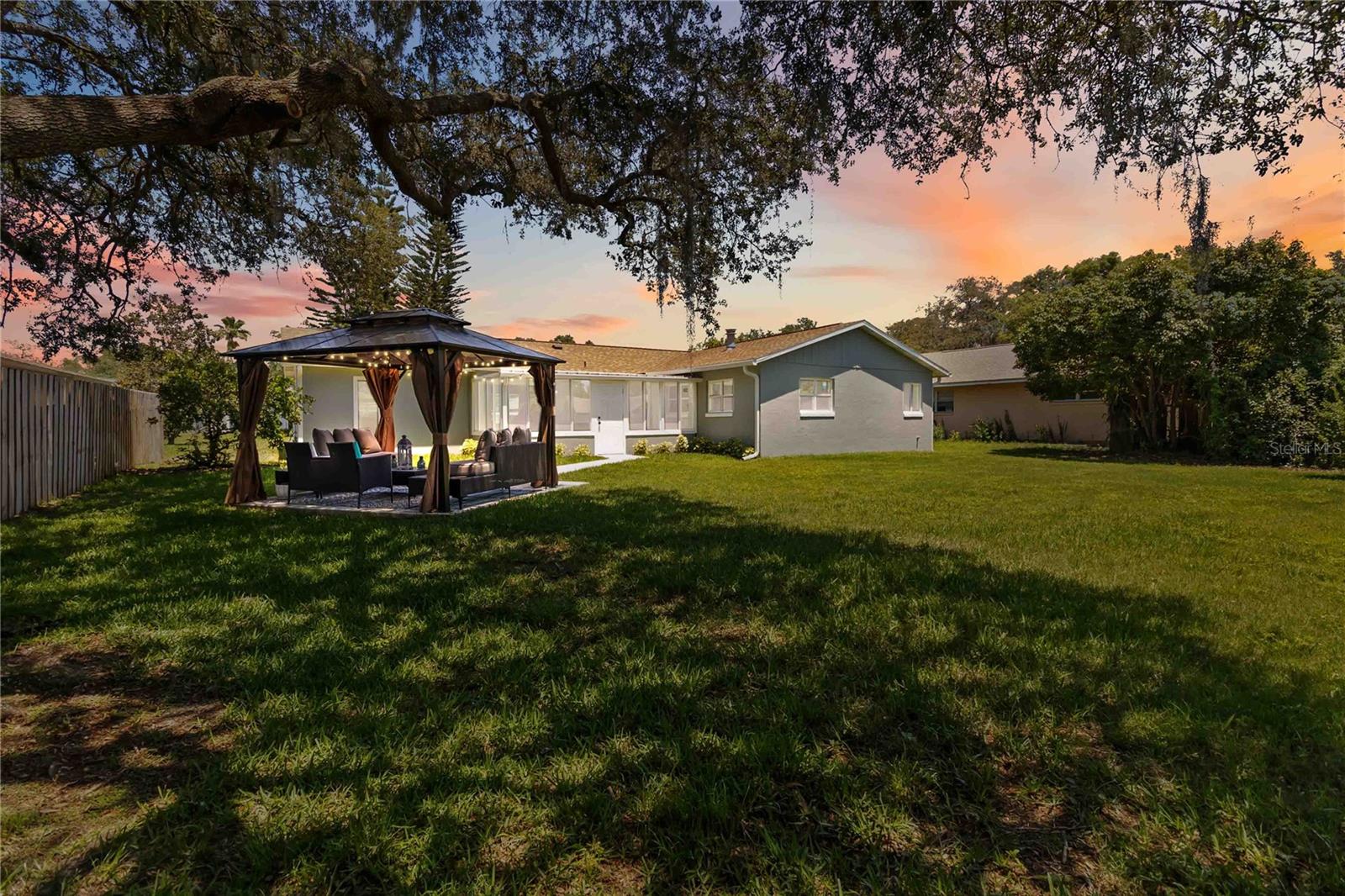 226 SELKIRK WAY