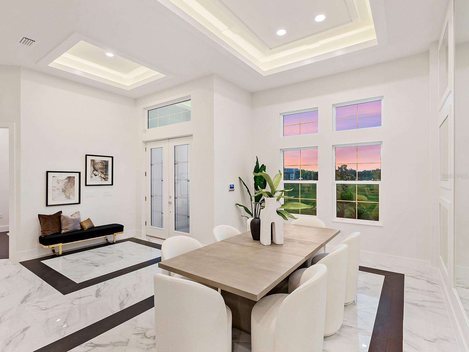 HAMPTON LAKES - Residential