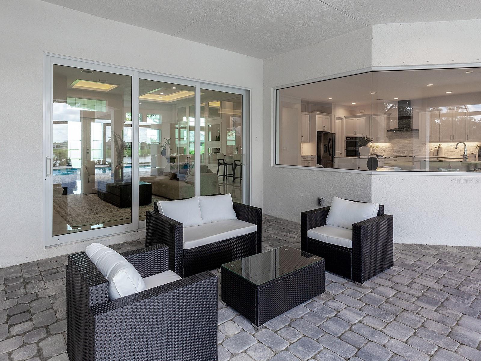 HAMPTON LAKES - Residential