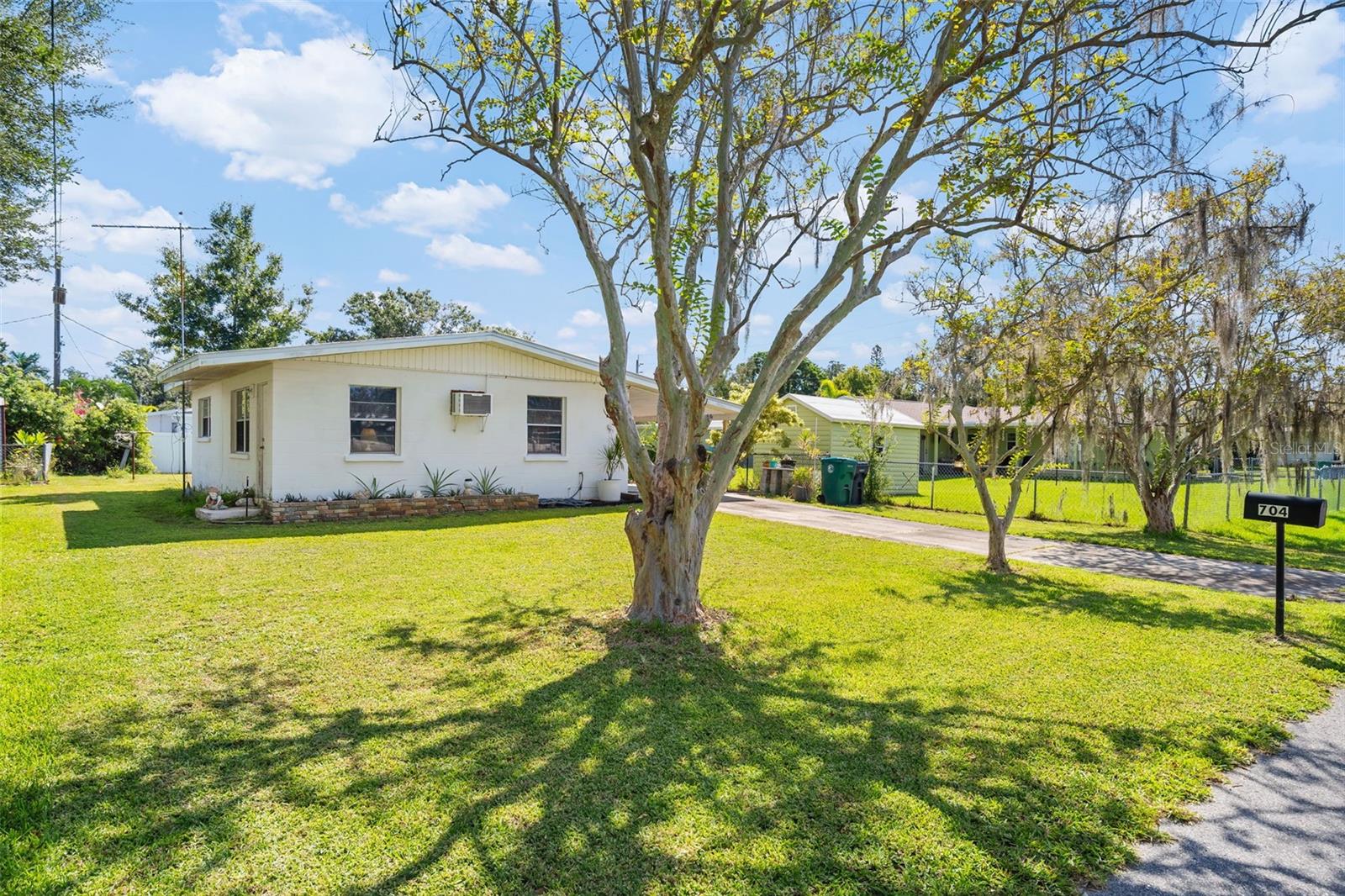 704 19TH AVENUE W, PALMETTO, FL, 34221 2 704 19TH AVENUE W