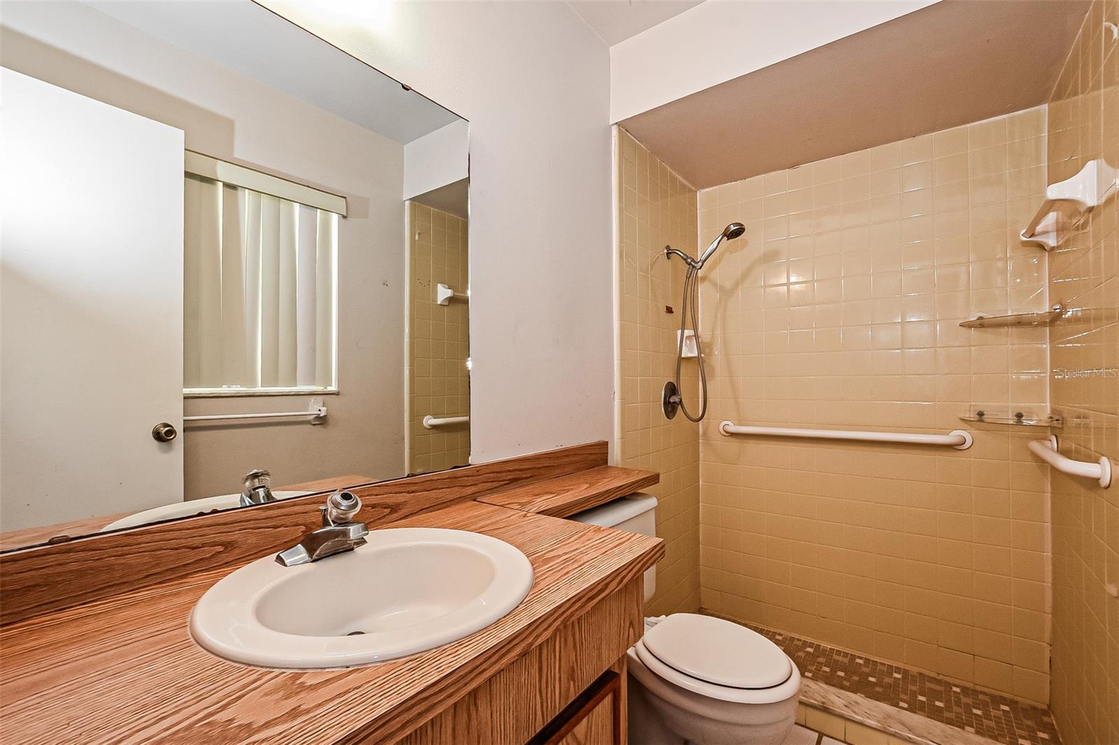 MEADOW WOODS VILLAGE 01 - Residential