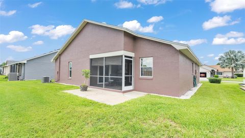 A home in LAKELAND