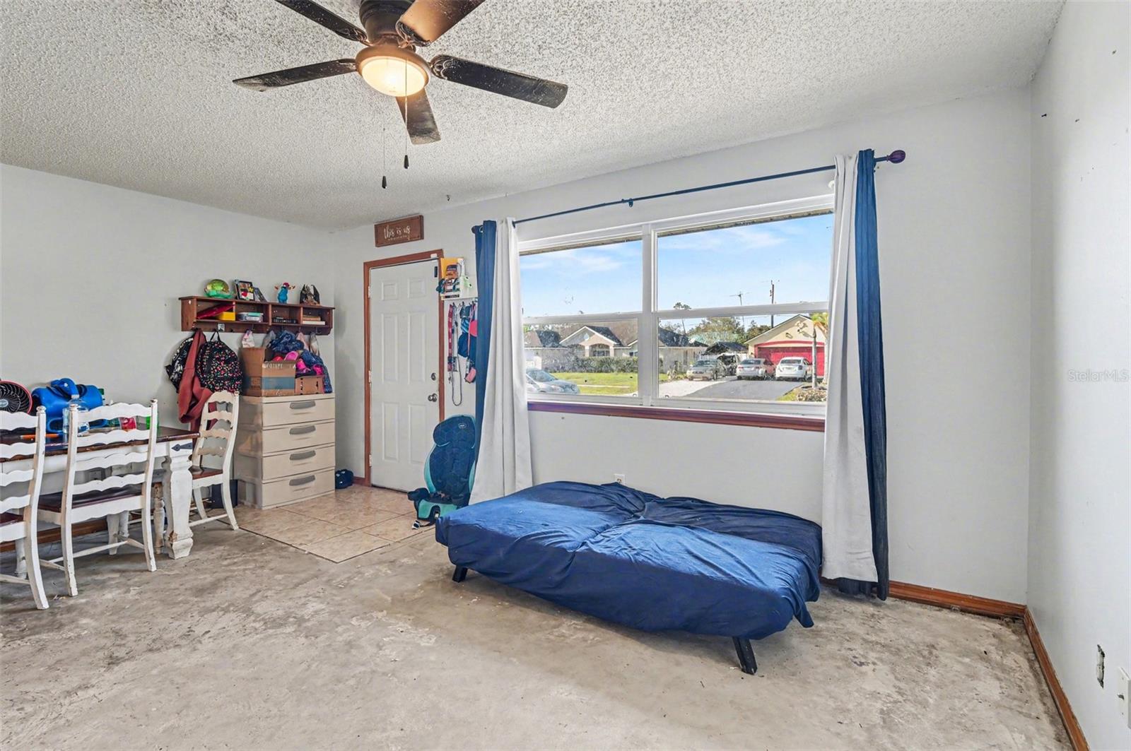DELTONA LAKES UNIT 32 - Residential