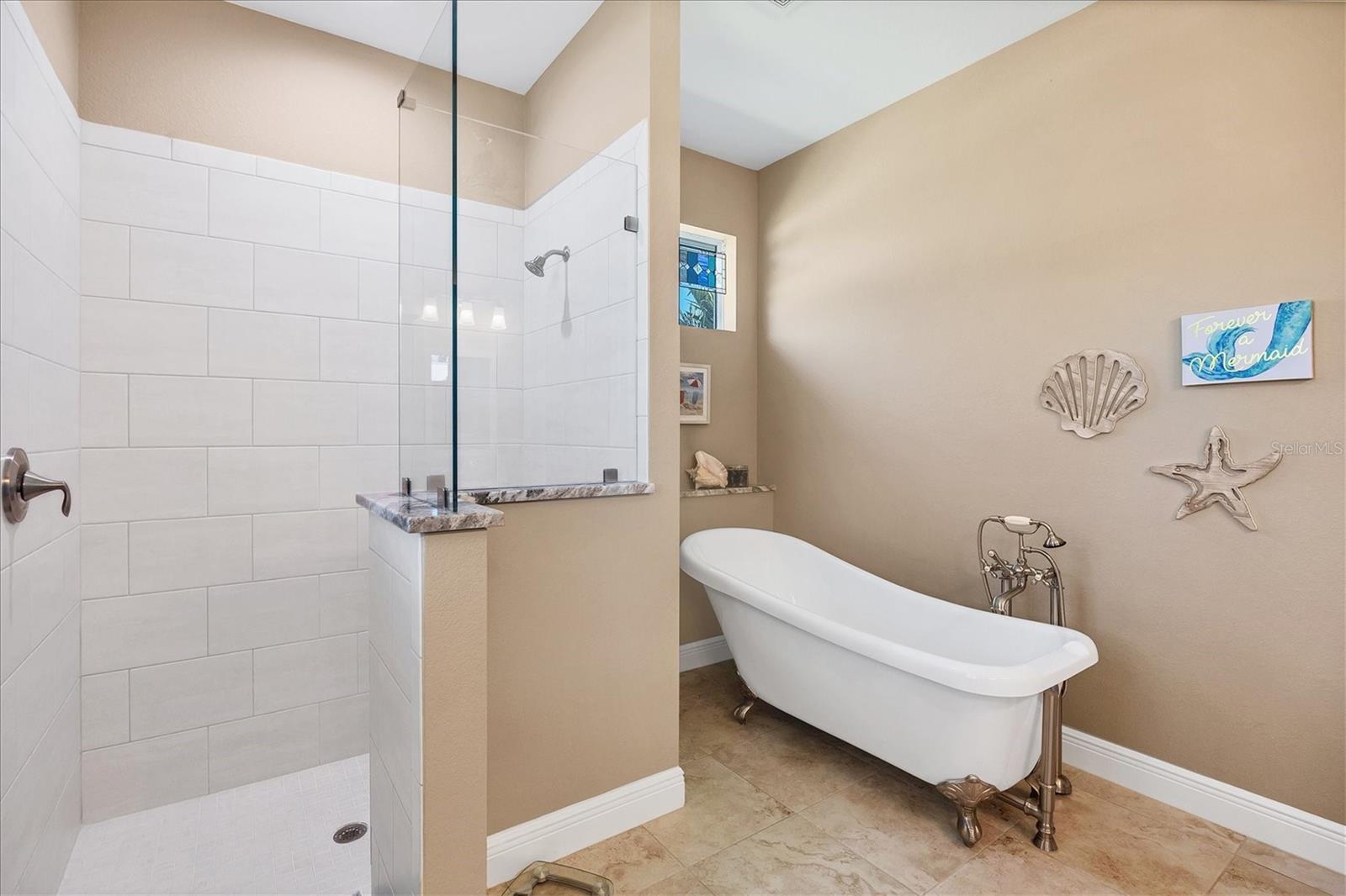 ROTONDA SANDS - Residential