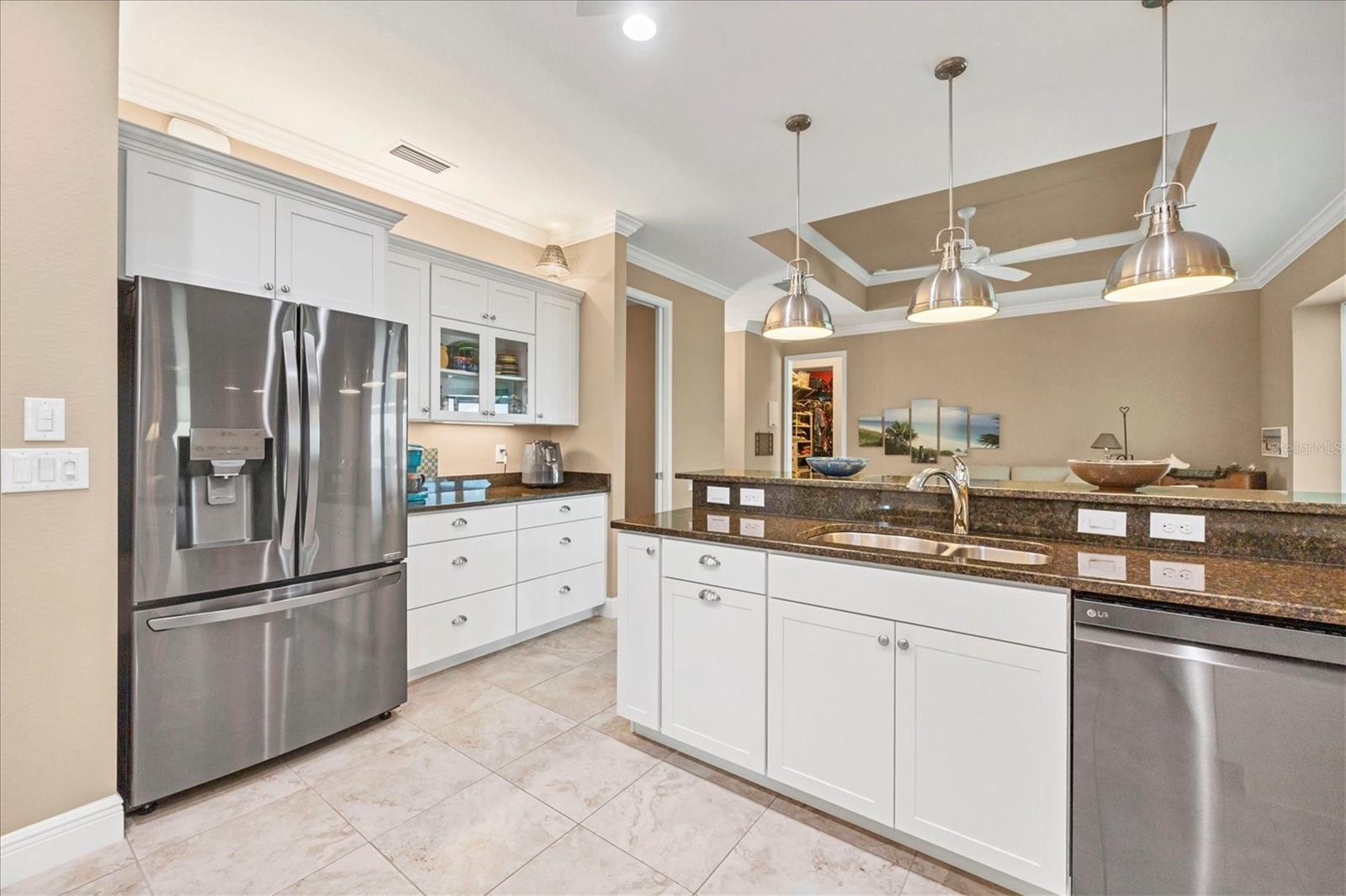 ROTONDA SANDS - Residential