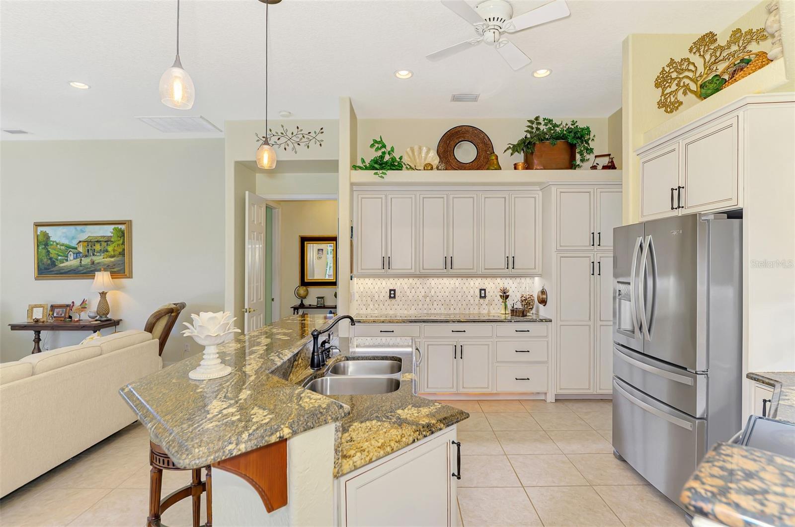 ROTONDA WEST WHITE MARSH - Residential