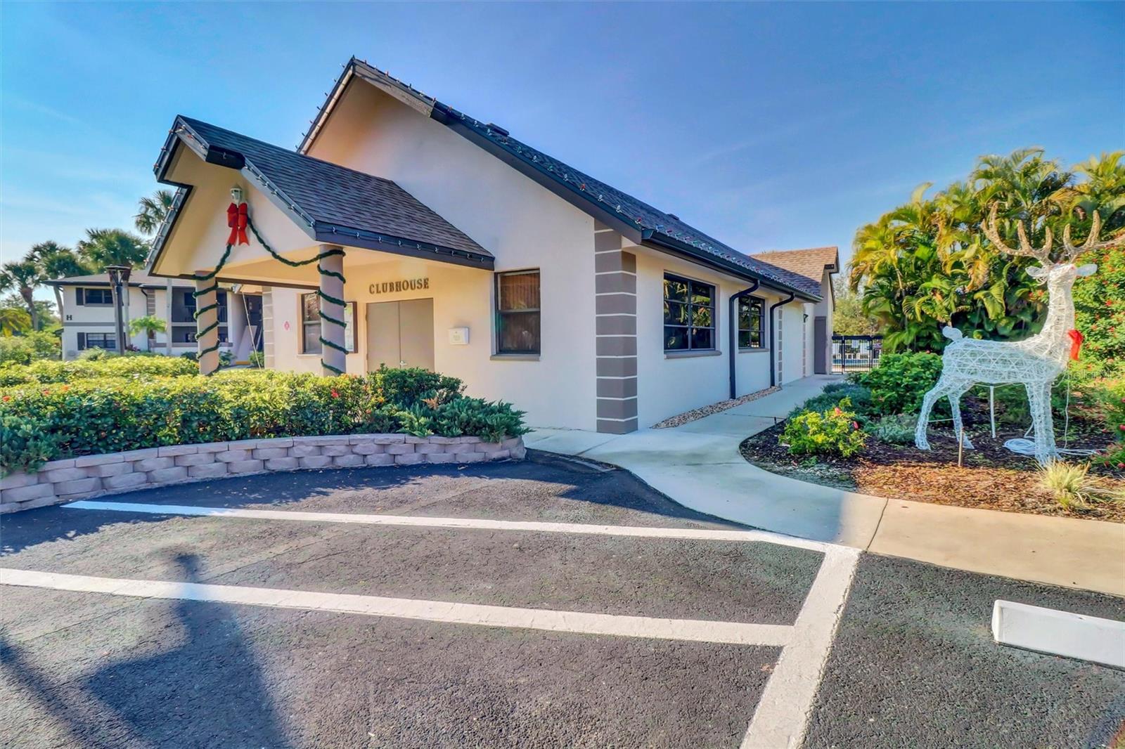 OAK FORREST - Residential