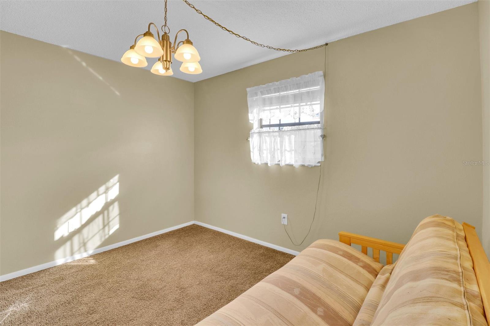 OAK FORREST - Residential