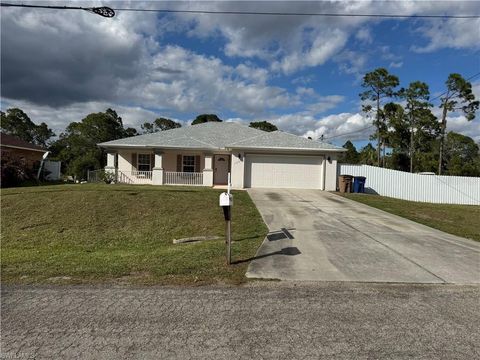 1065 LILAC STREET E LEHIGH ACRES FL 33974