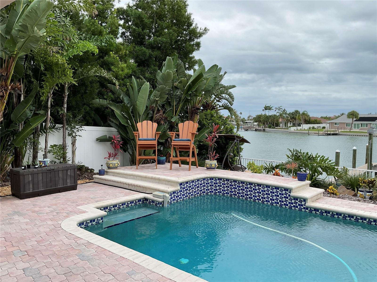 311 S ISLE DRIVE
