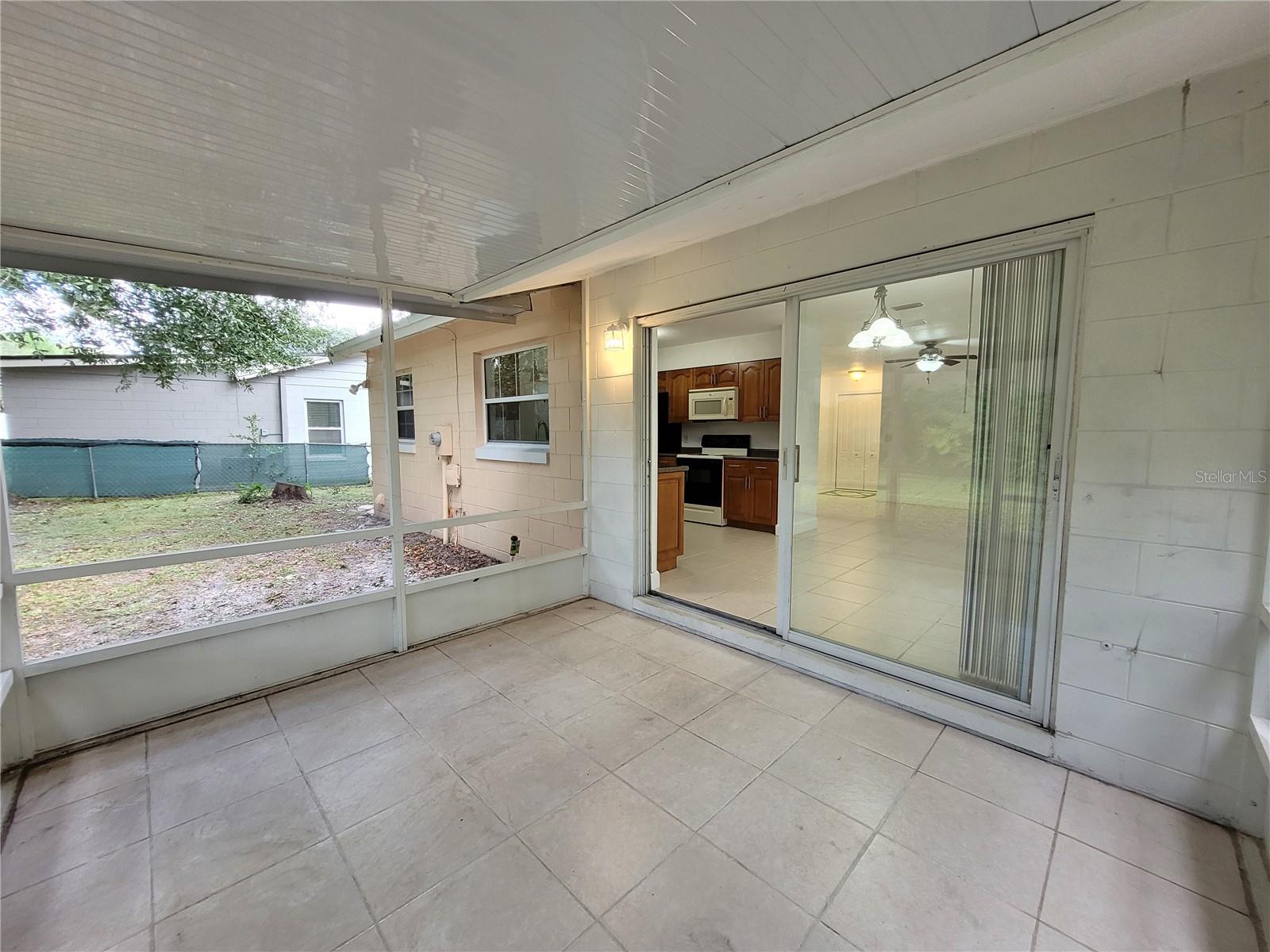 SUMMERSET NORTH - Residential Lease