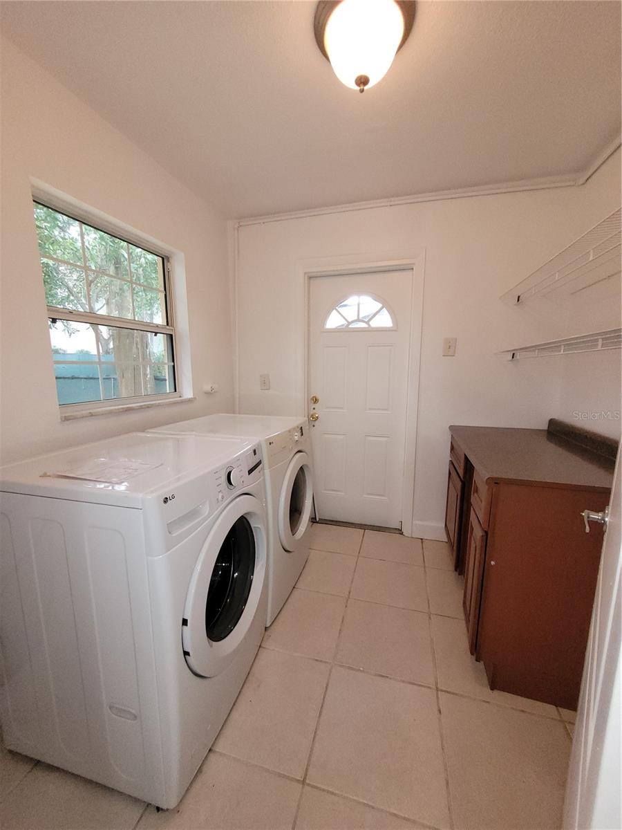 SUMMERSET NORTH - Residential Lease