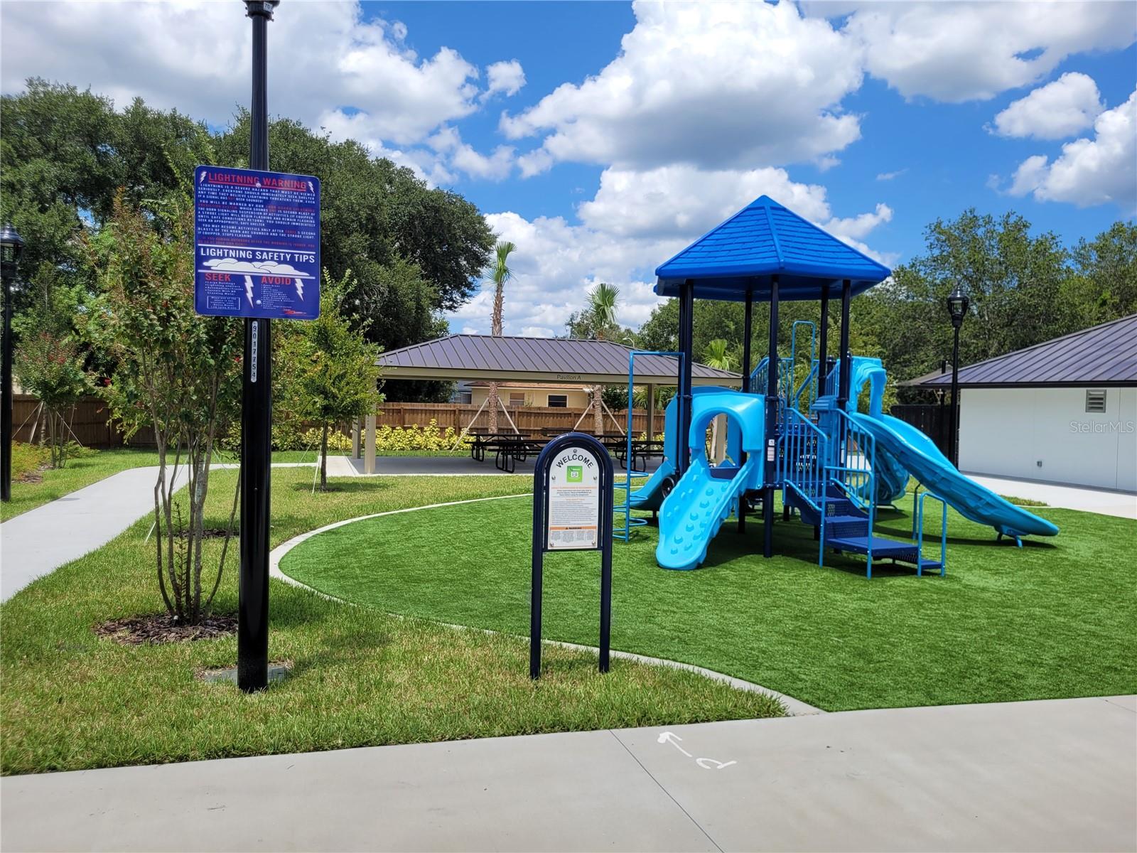 SUMMERSET NORTH - Residential Lease