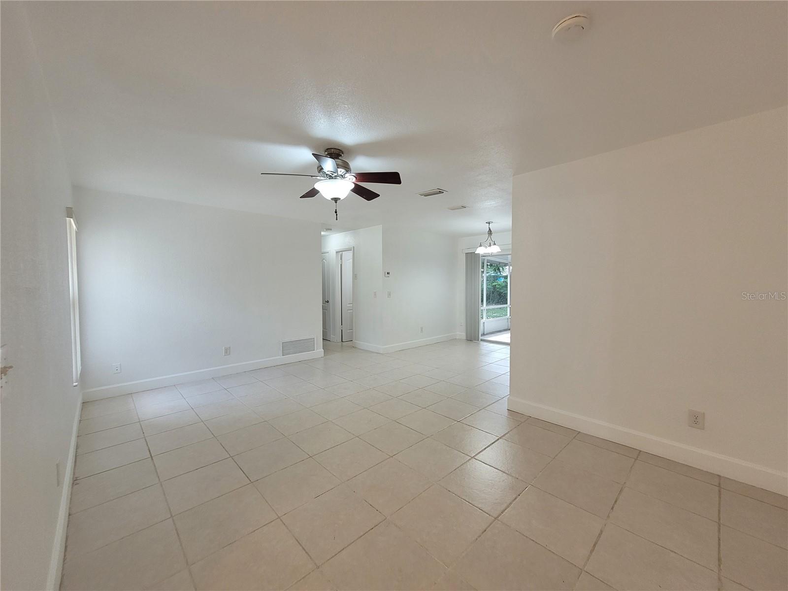 SUMMERSET NORTH - Residential Lease