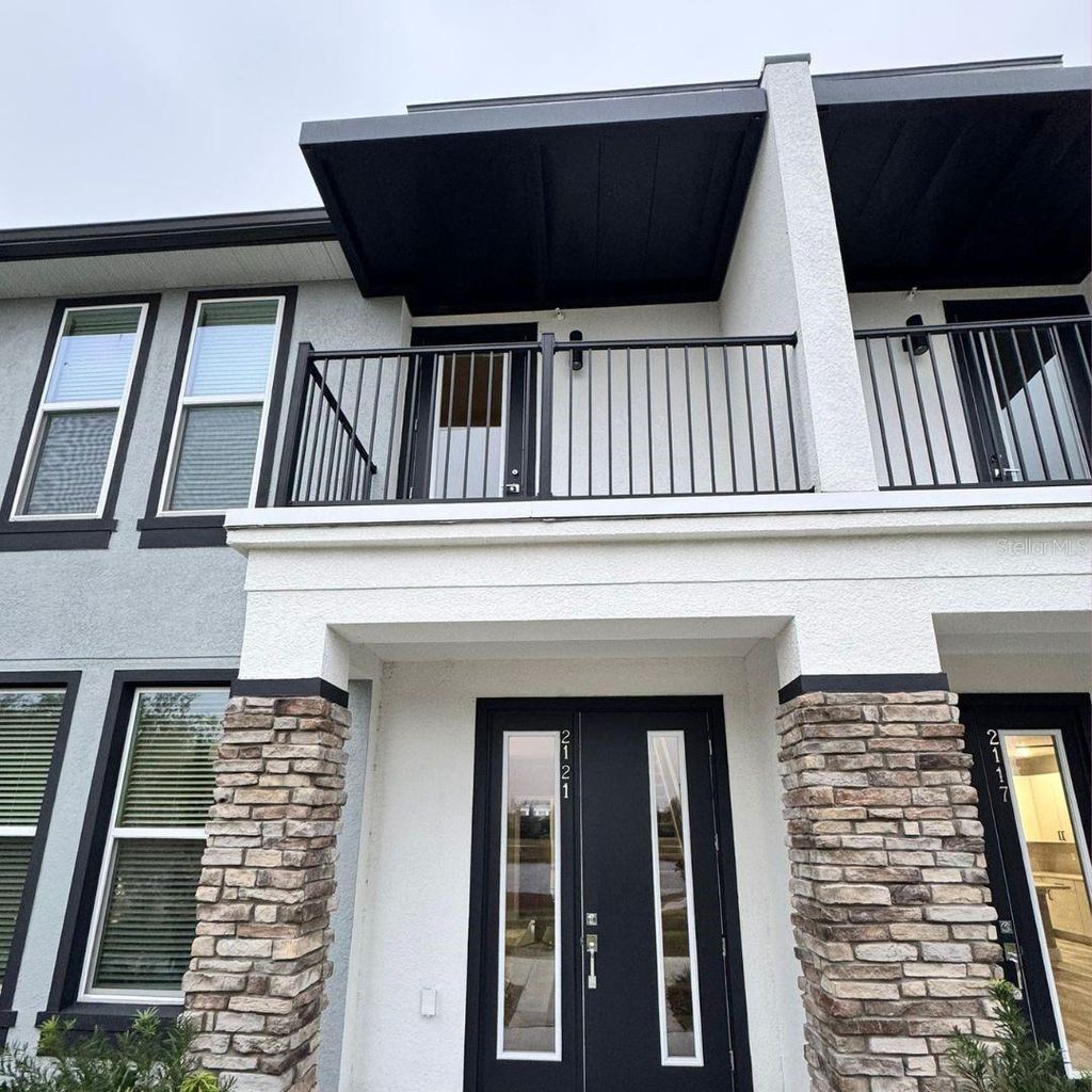 Photo of 2121 Broome Street, Kissimmee, FL 34743 (MLS # O6375194)