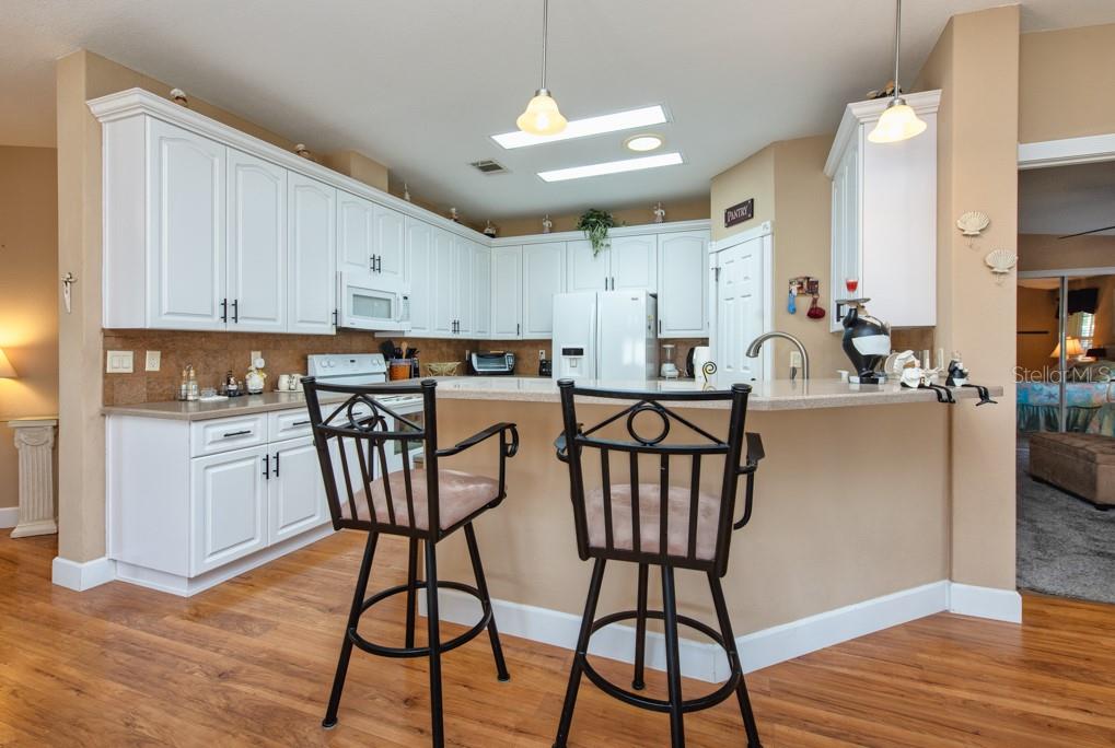 GRAND HORIZONS PH 04 - Residential