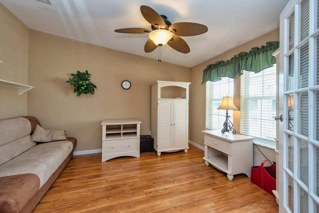 GRAND HORIZONS PH 04 - Residential