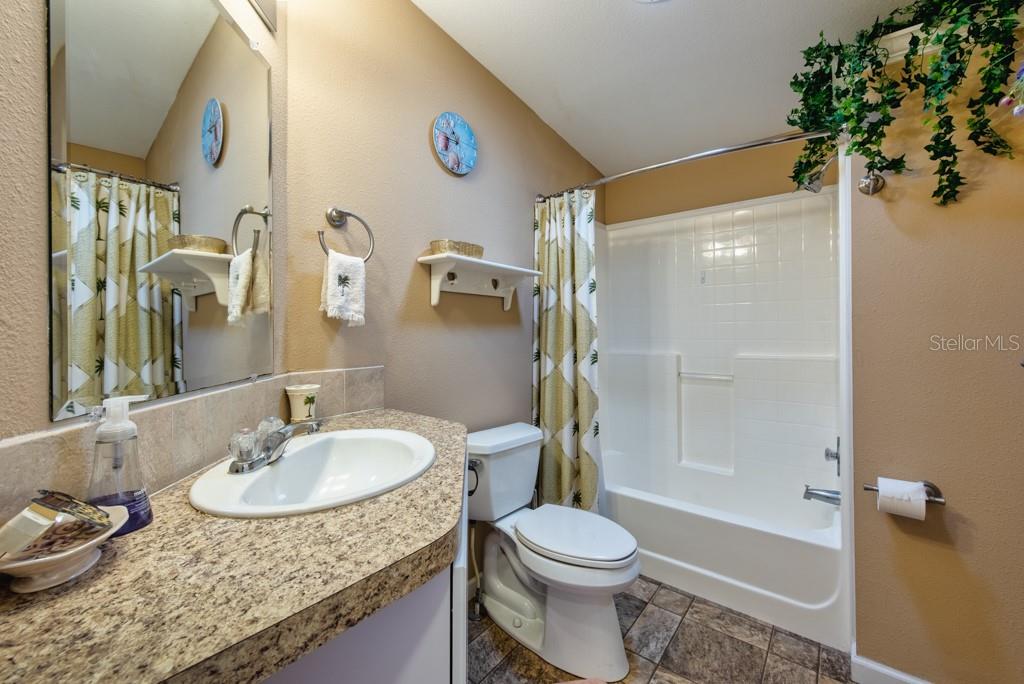 GRAND HORIZONS PH 04 - Residential