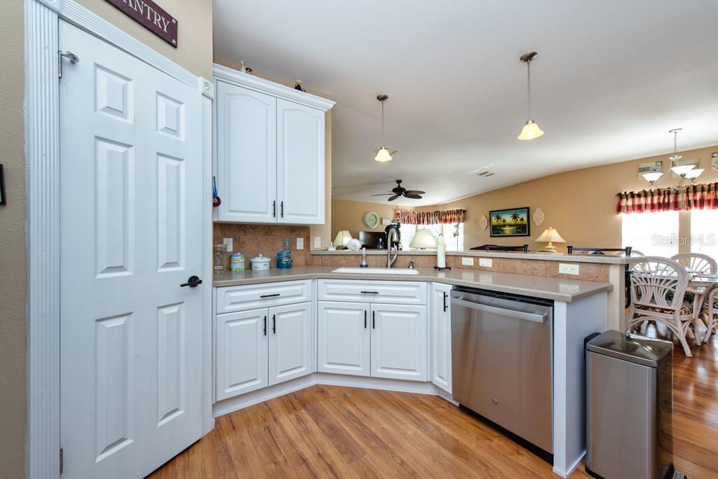 GRAND HORIZONS PH 04 - Residential