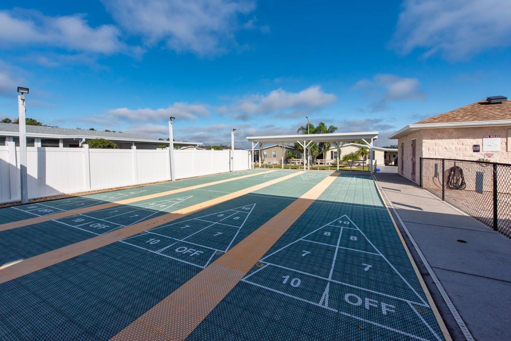 GRAND HORIZONS PH 04 - Residential