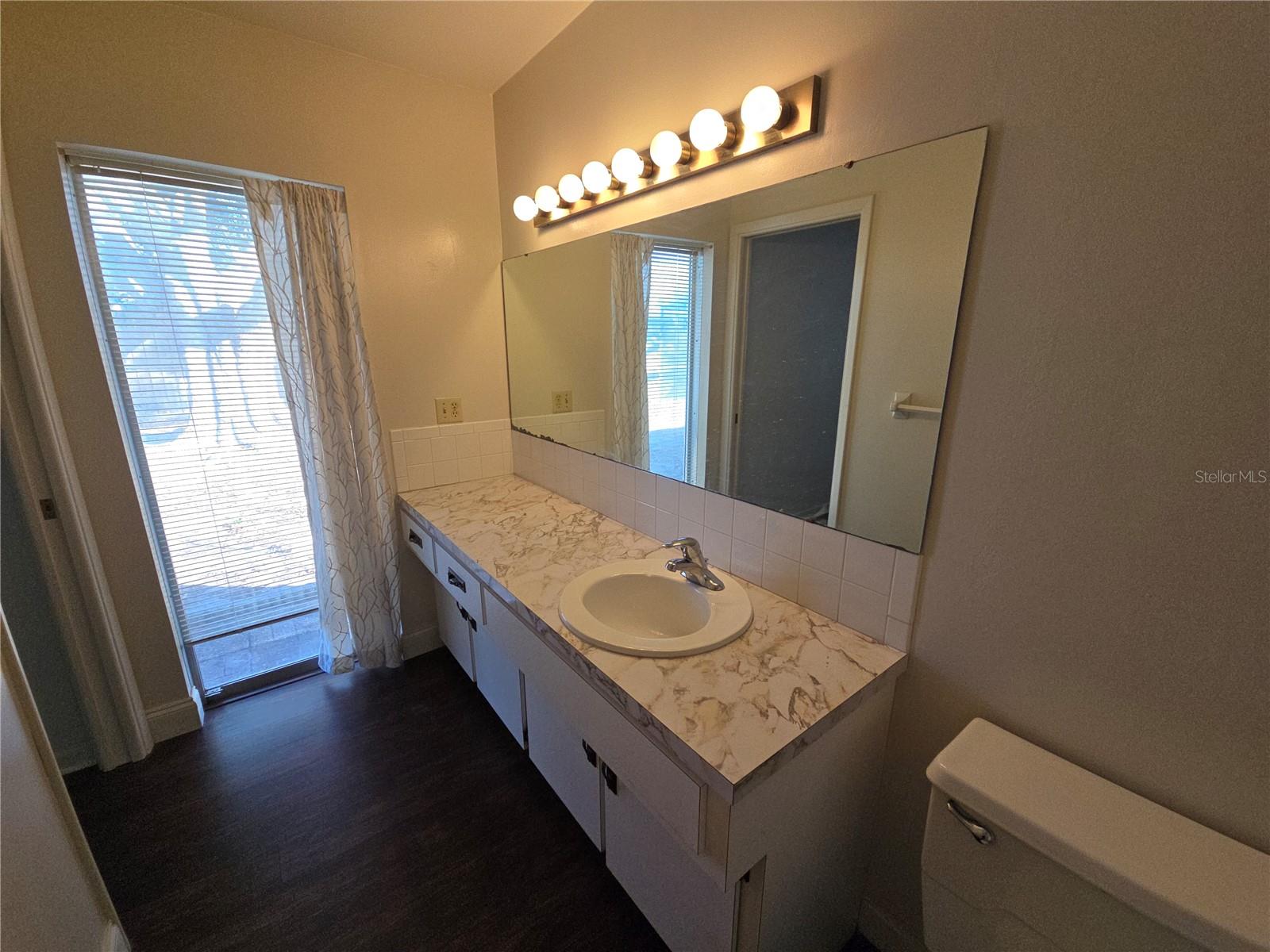 SPANISH PARK 1ST ADD - Residential