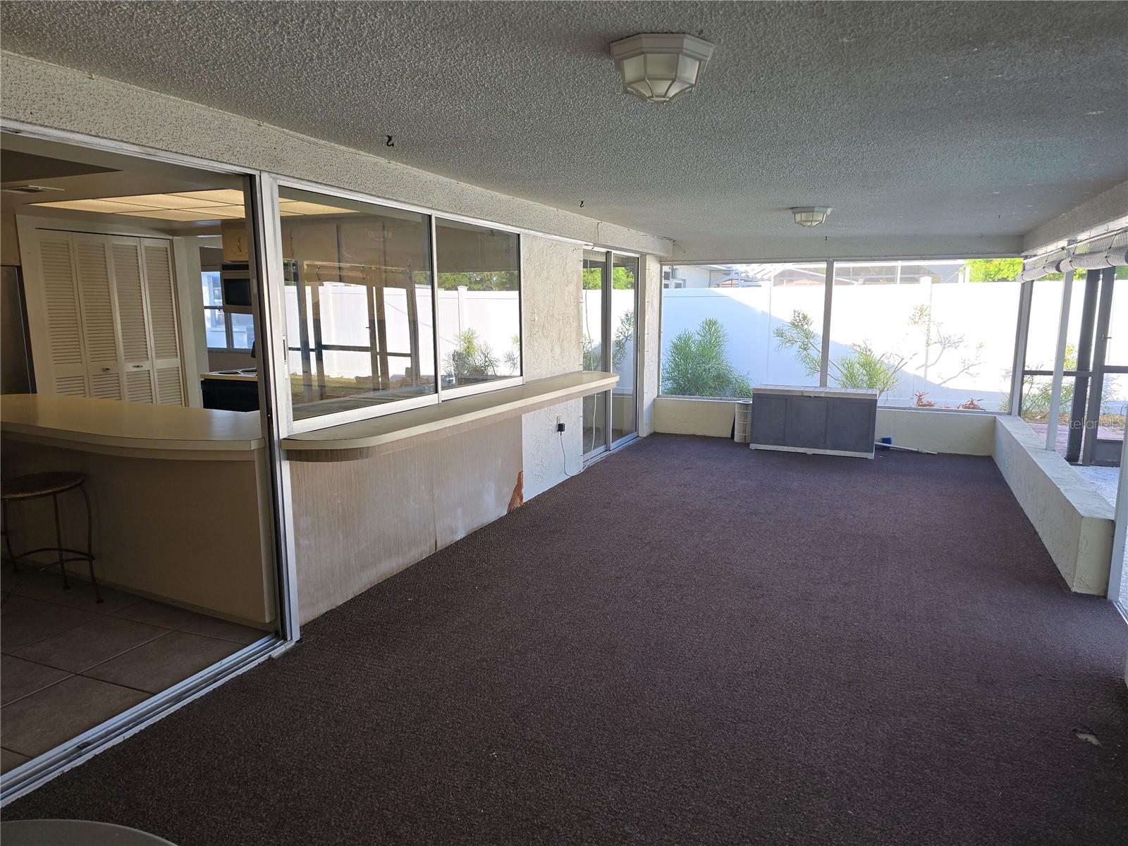 SPANISH PARK 1ST ADD - Residential