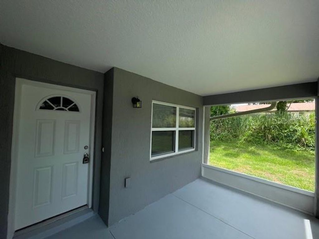 Photo of 1297 Wood Duck Lane, Fruitland Park, FL 34731 (MLS # G5100244)