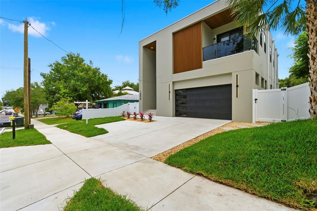 Photo of 1090 Main Street, Safety Harbor, FL 34695 (MLS # TB8507231)