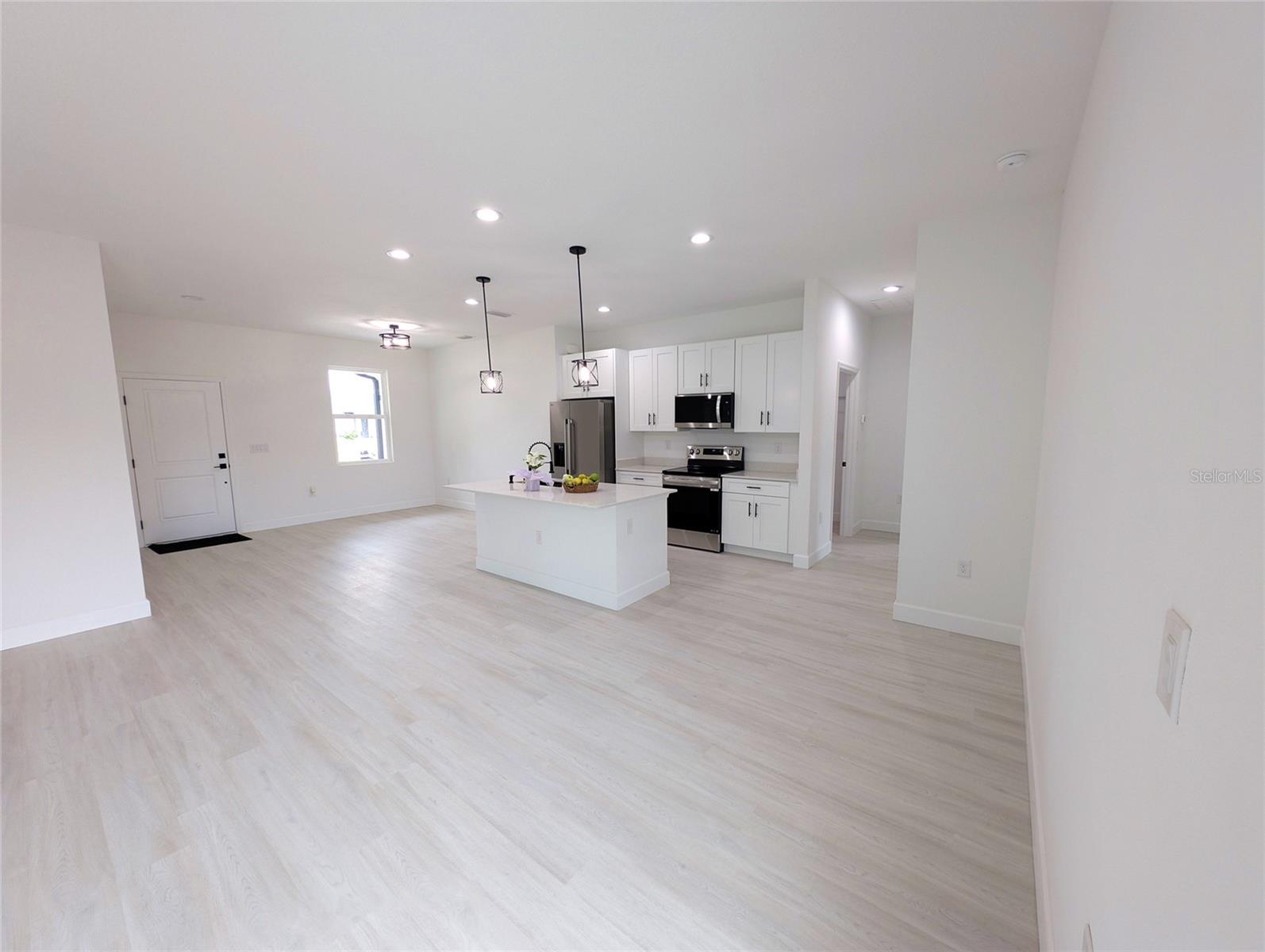 PORT CHARLOTTE SEC 065 - Residential Lease